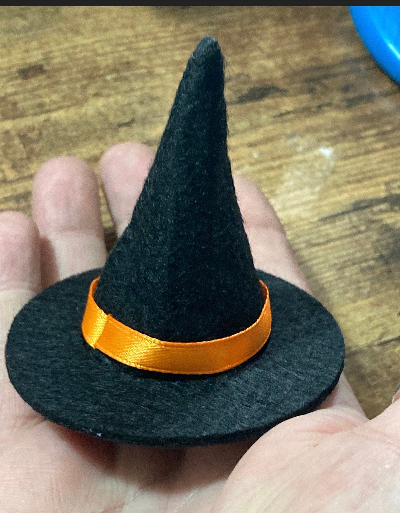 Miniature witches broomstick Halloween cake topper decoration, craft scenery