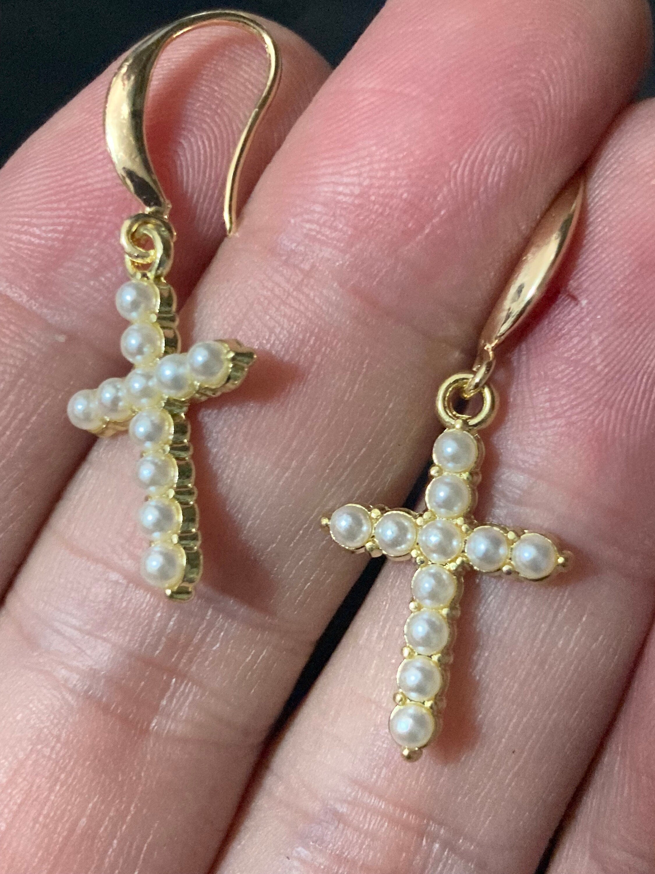 18k gold plated clear seed pearl religious cross earrings