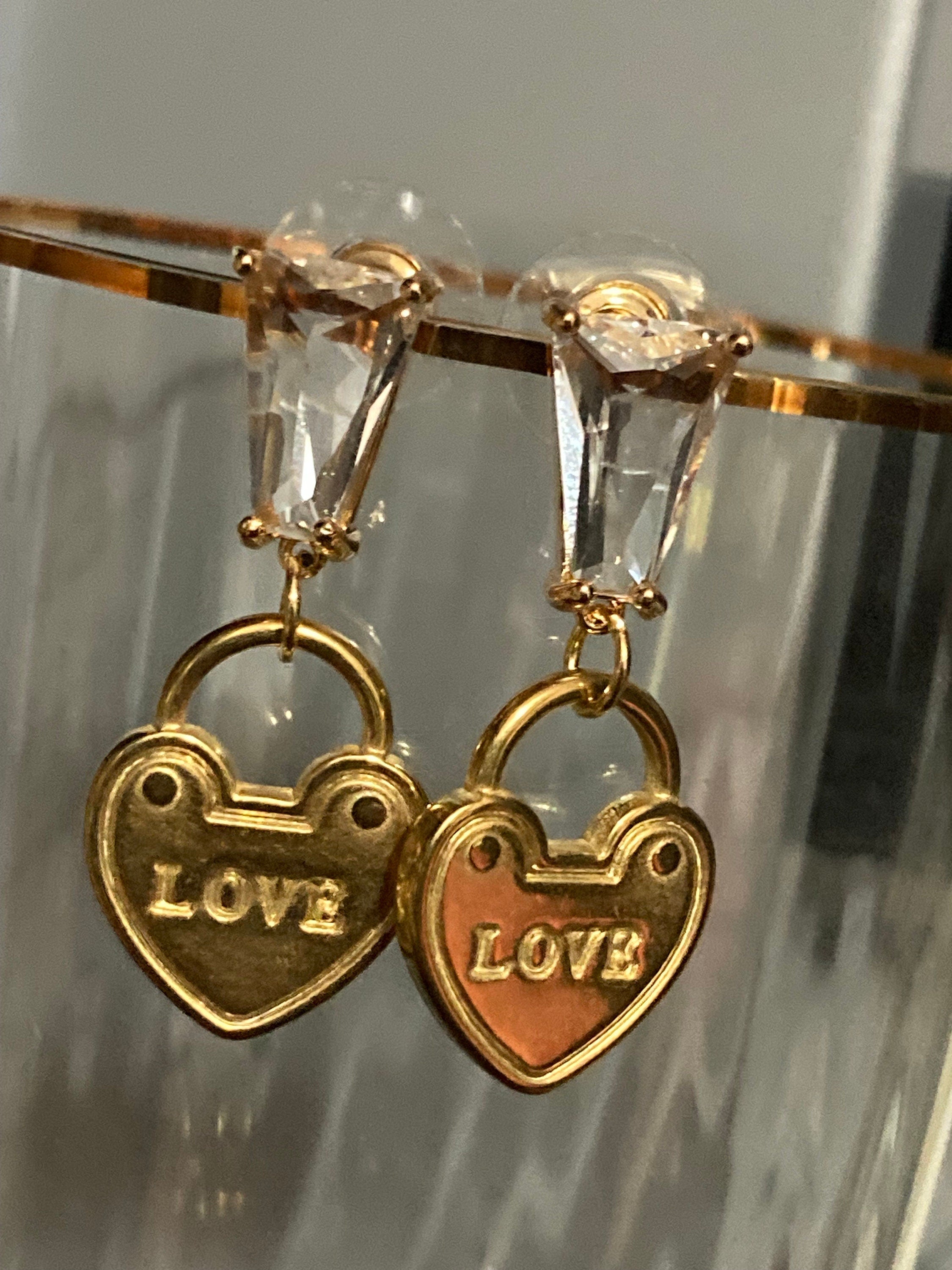 18k gold plated crystal diamanté love heart Victorian padlock charm post earrings pierced