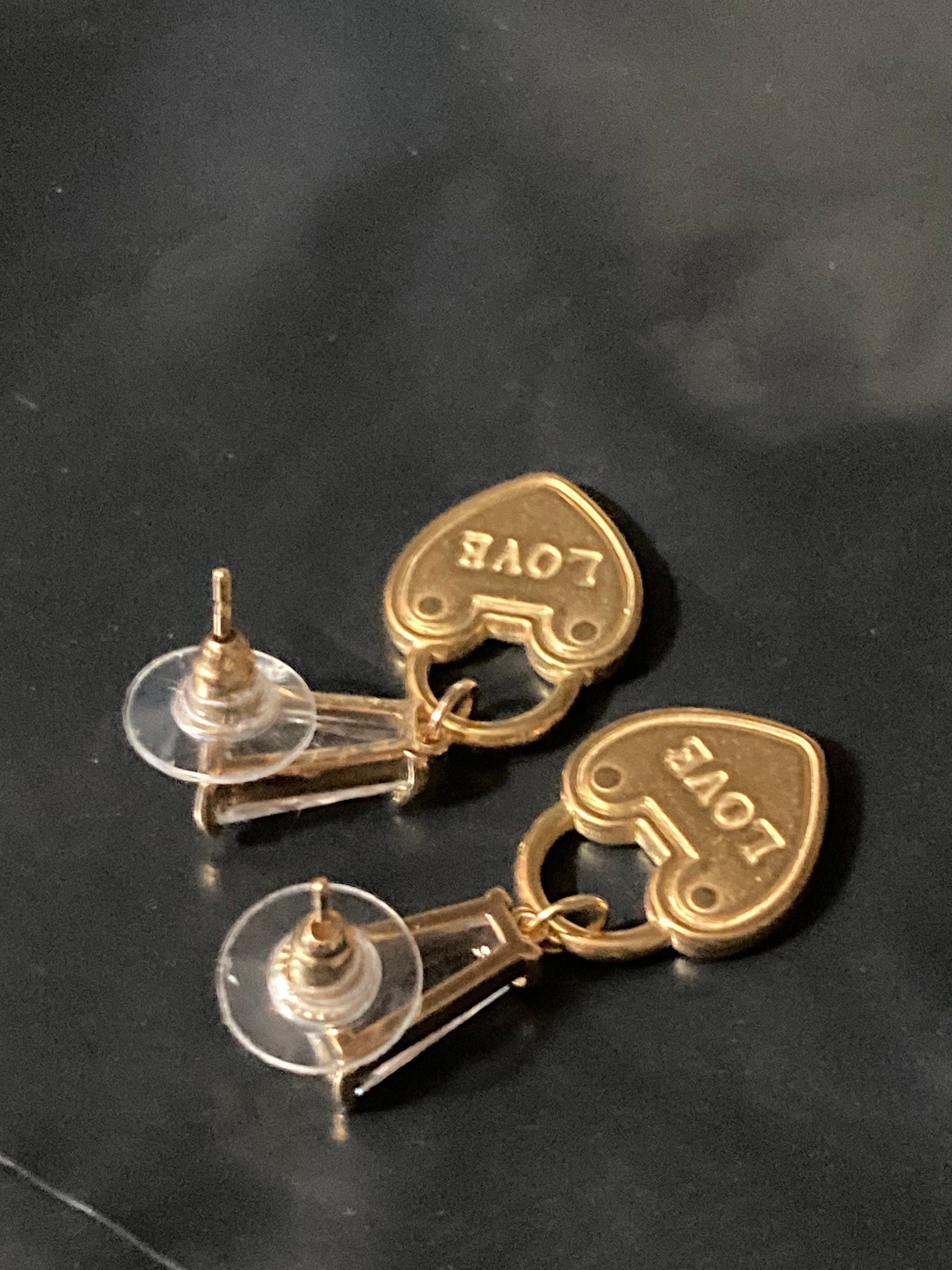 18k gold plated crystal diamanté love heart Victorian padlock charm post earrings pierced
