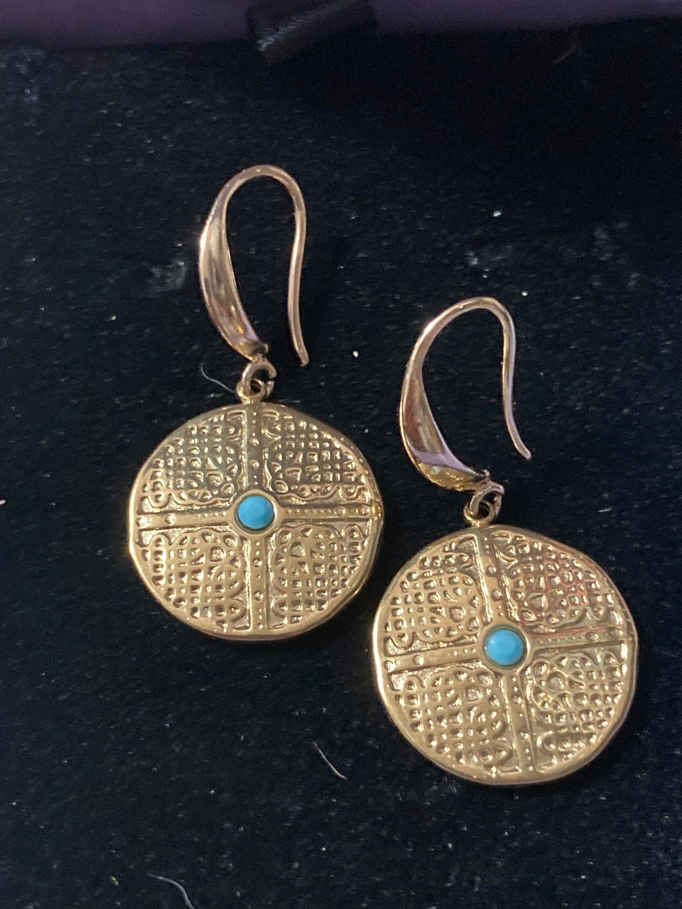 18k gold plated turquoise blue Victorian disc charm panel earrings