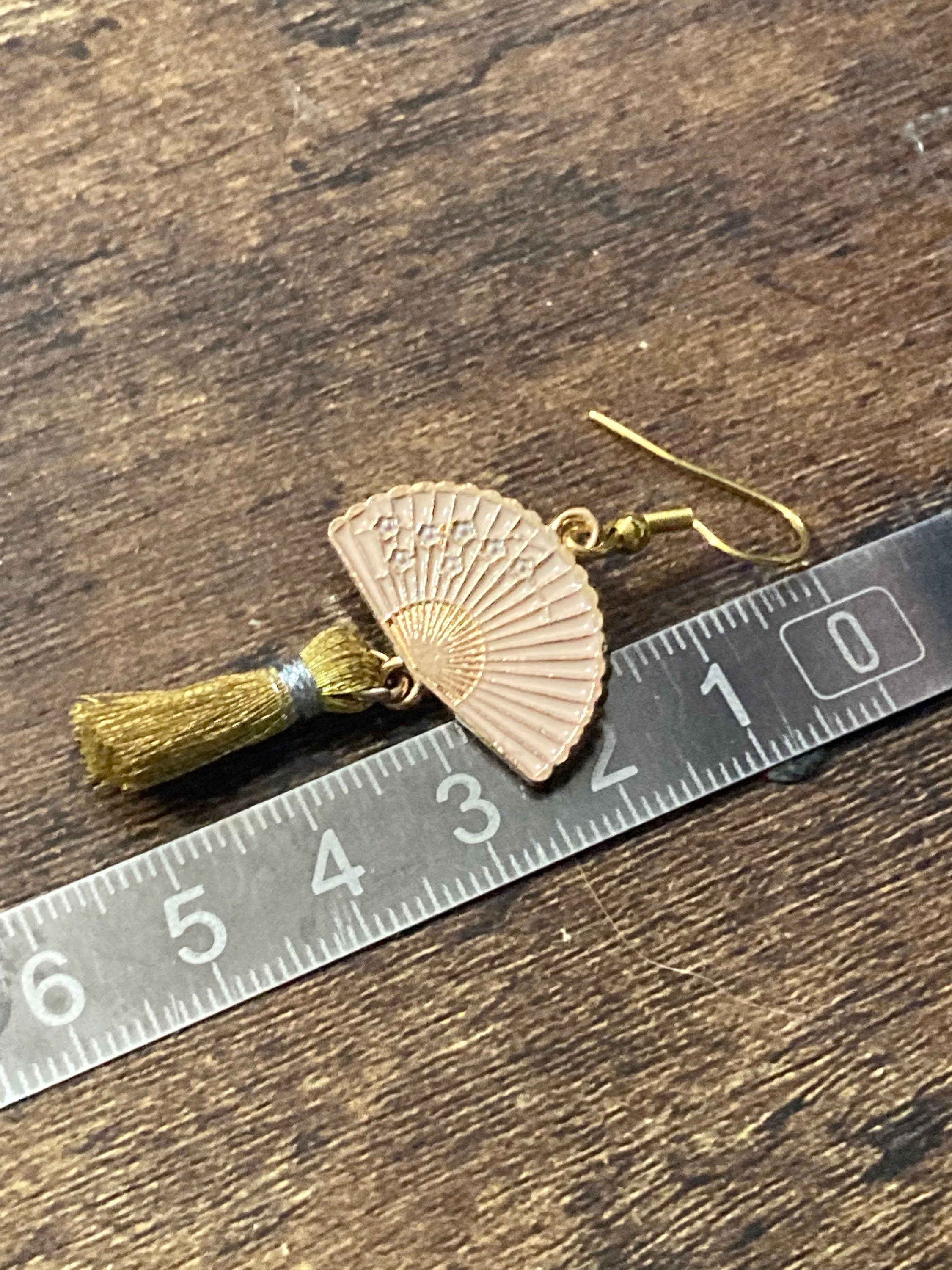 Japanese pink tassel fan earrings Vintage style gold tone Chinese pierced