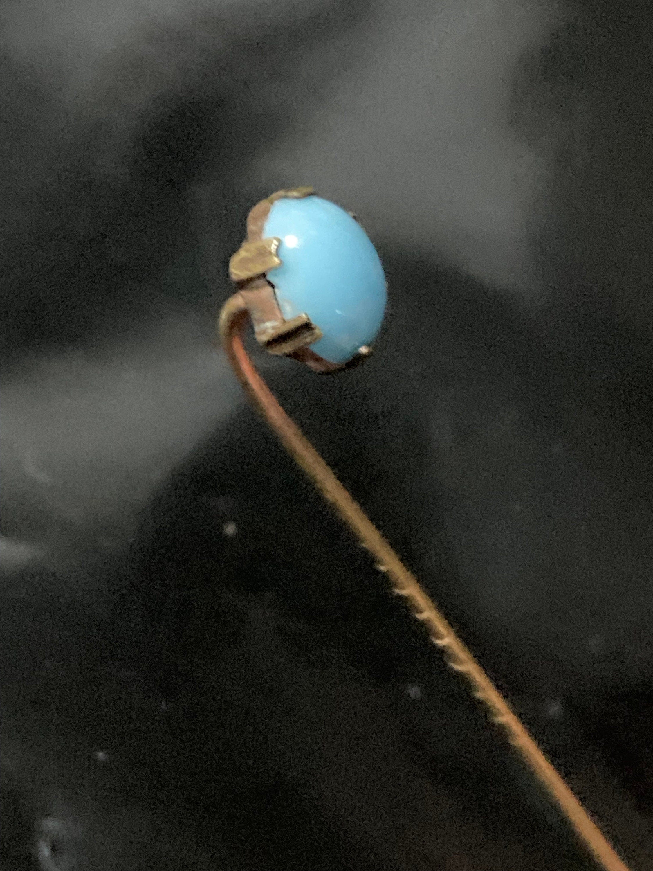Antique Gentleman's Ladies gold tone turquoise blue cabochon Stick pin