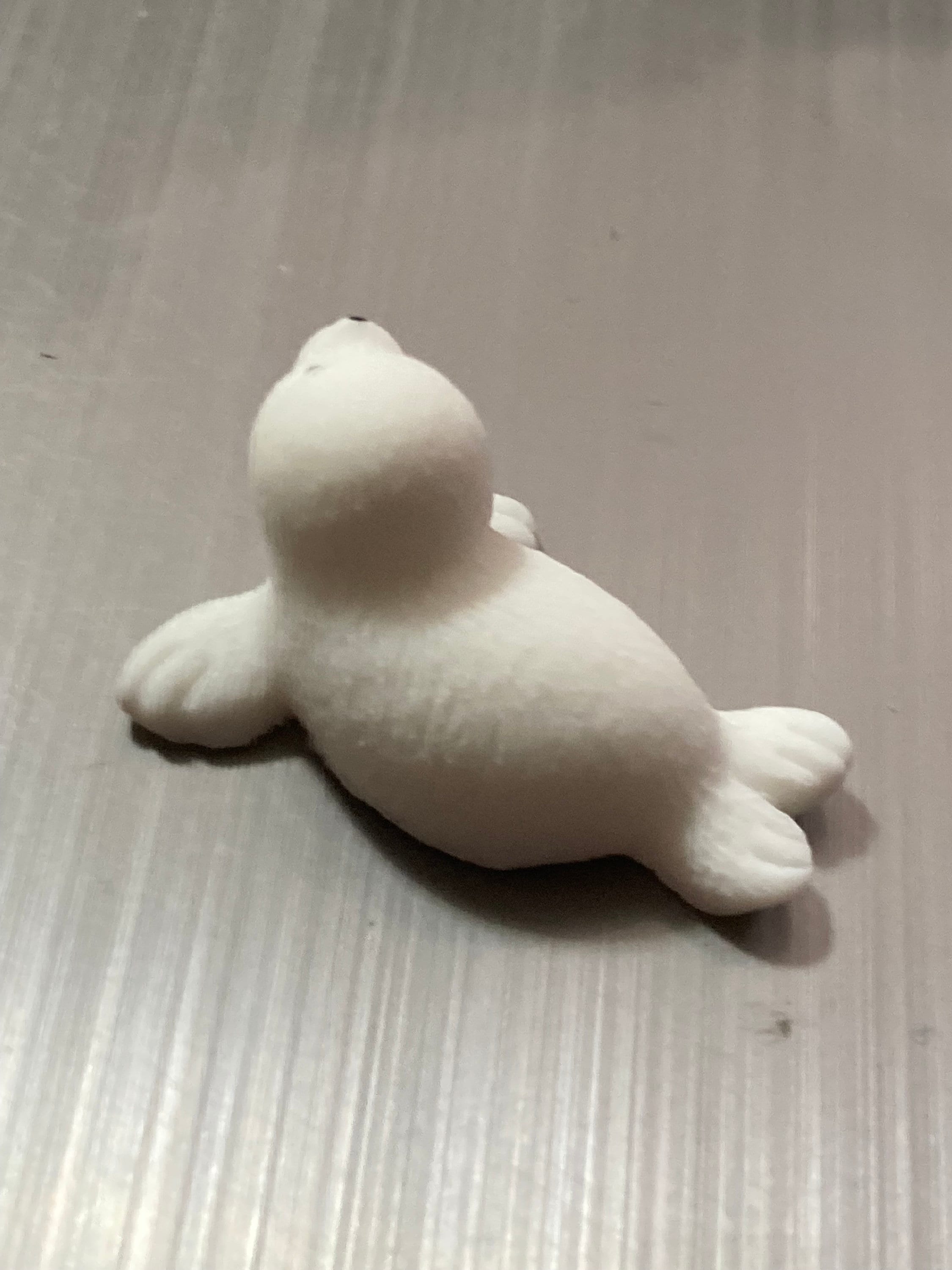 1 x miniature white baby seal cake toppers Christmas Arctic cake scenery