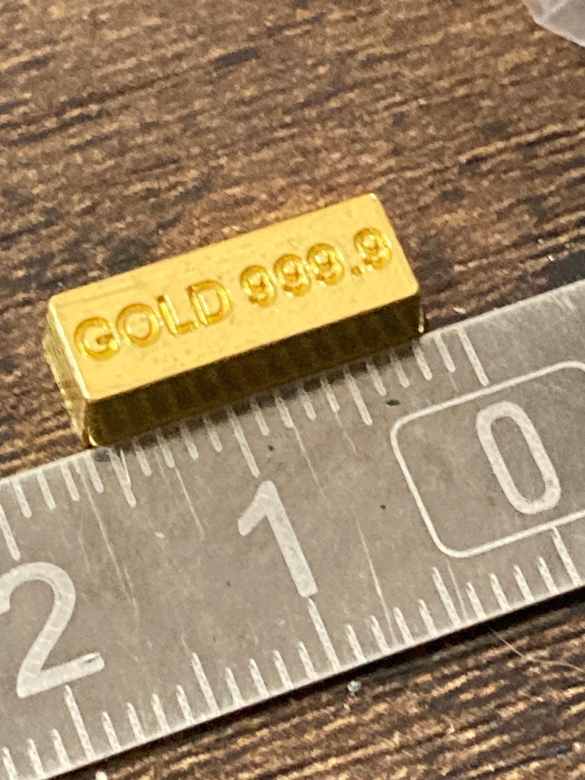 Miniature Gold Bullion Bars: 10-Pack Dollhouse Cake Topper Decorations