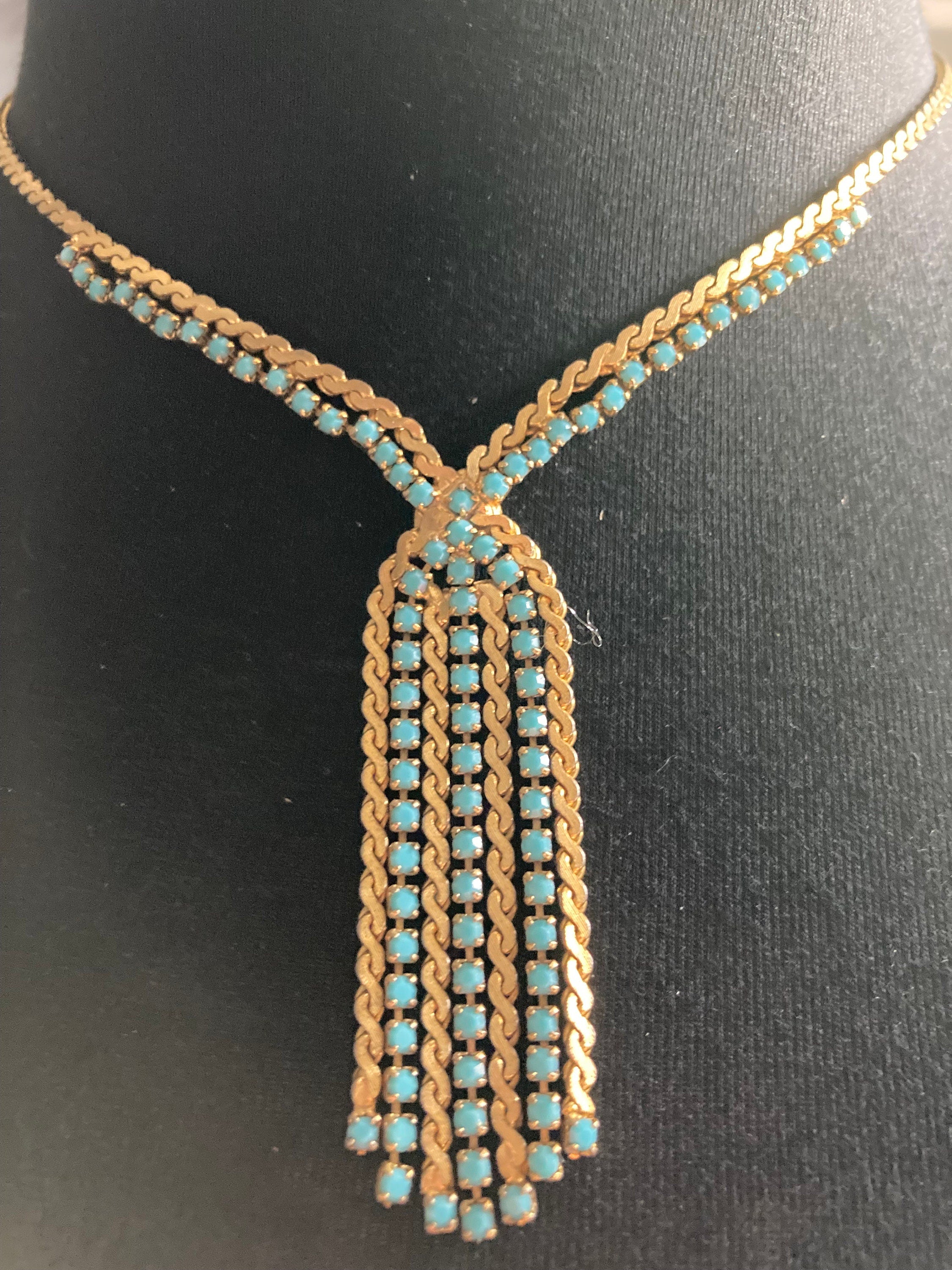 Vintage gold tone mesh lariat drop necklace with turquoise glass paste stones