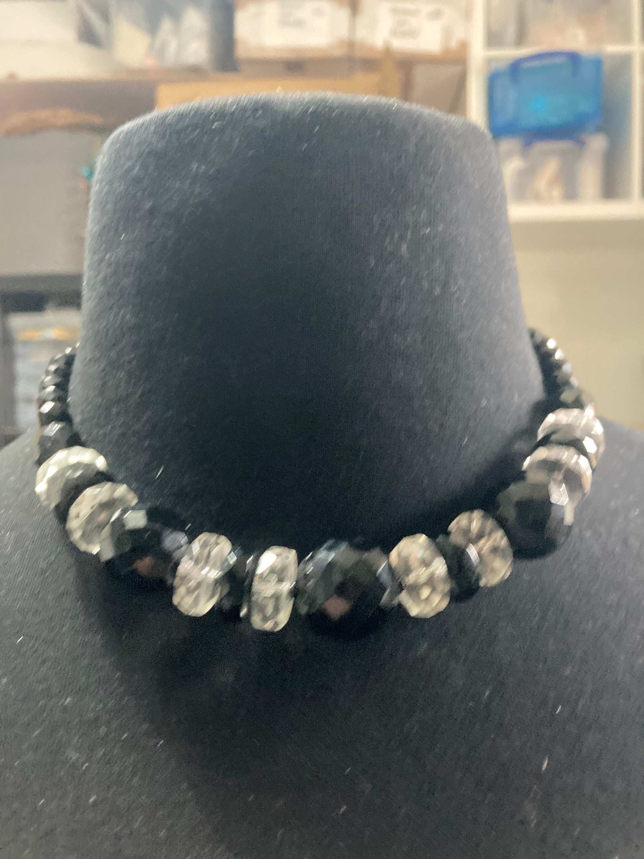 Art Deco Faceted Glass Beaded Necklace: 1920s Gatsby Diamante Detail