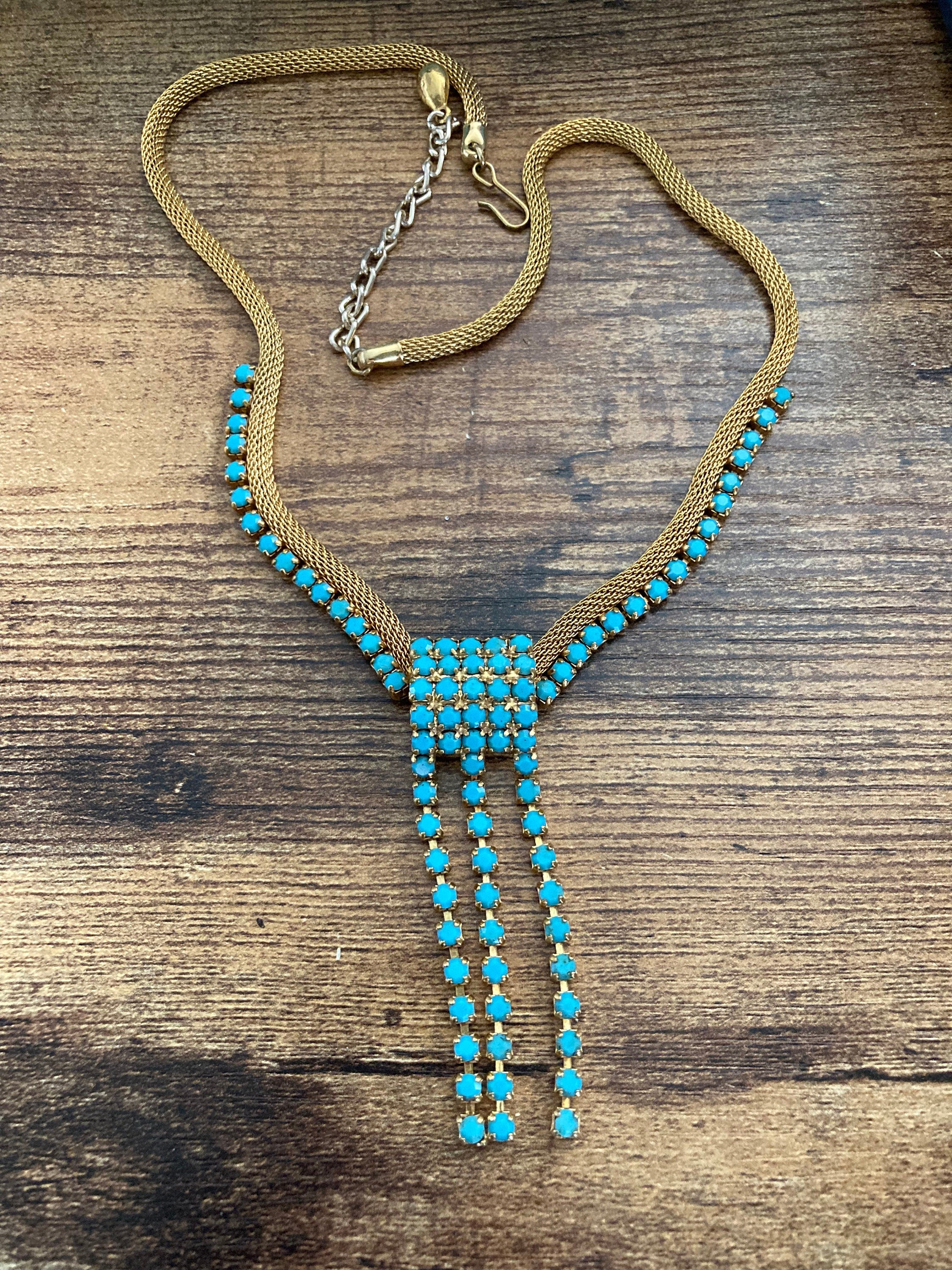 Vintage gold tone mesh lariat drop necklace with turquoise glass paste stones