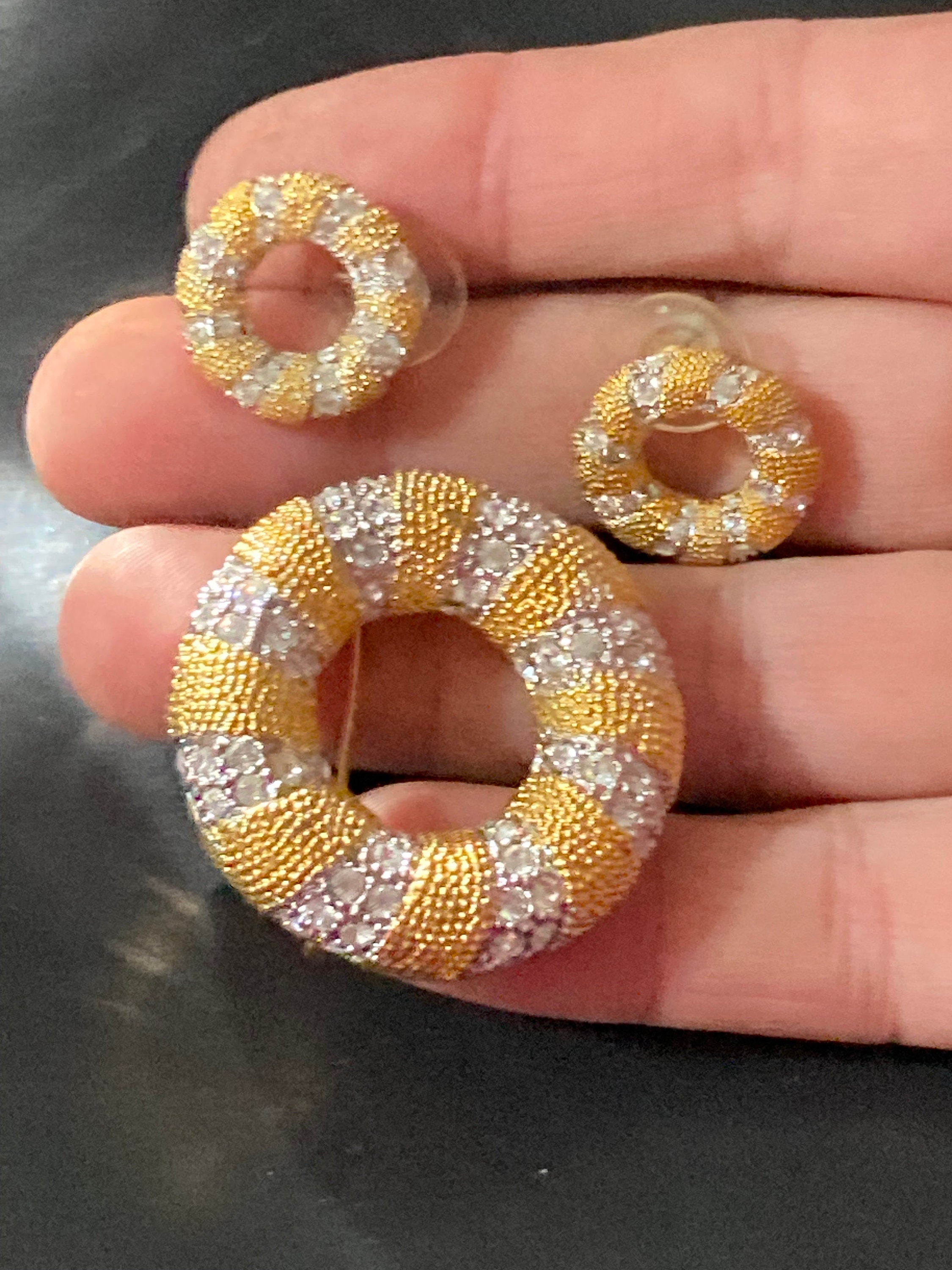 Vintage round diamanté donut pierced stud earrings and matching brooch jewellery set