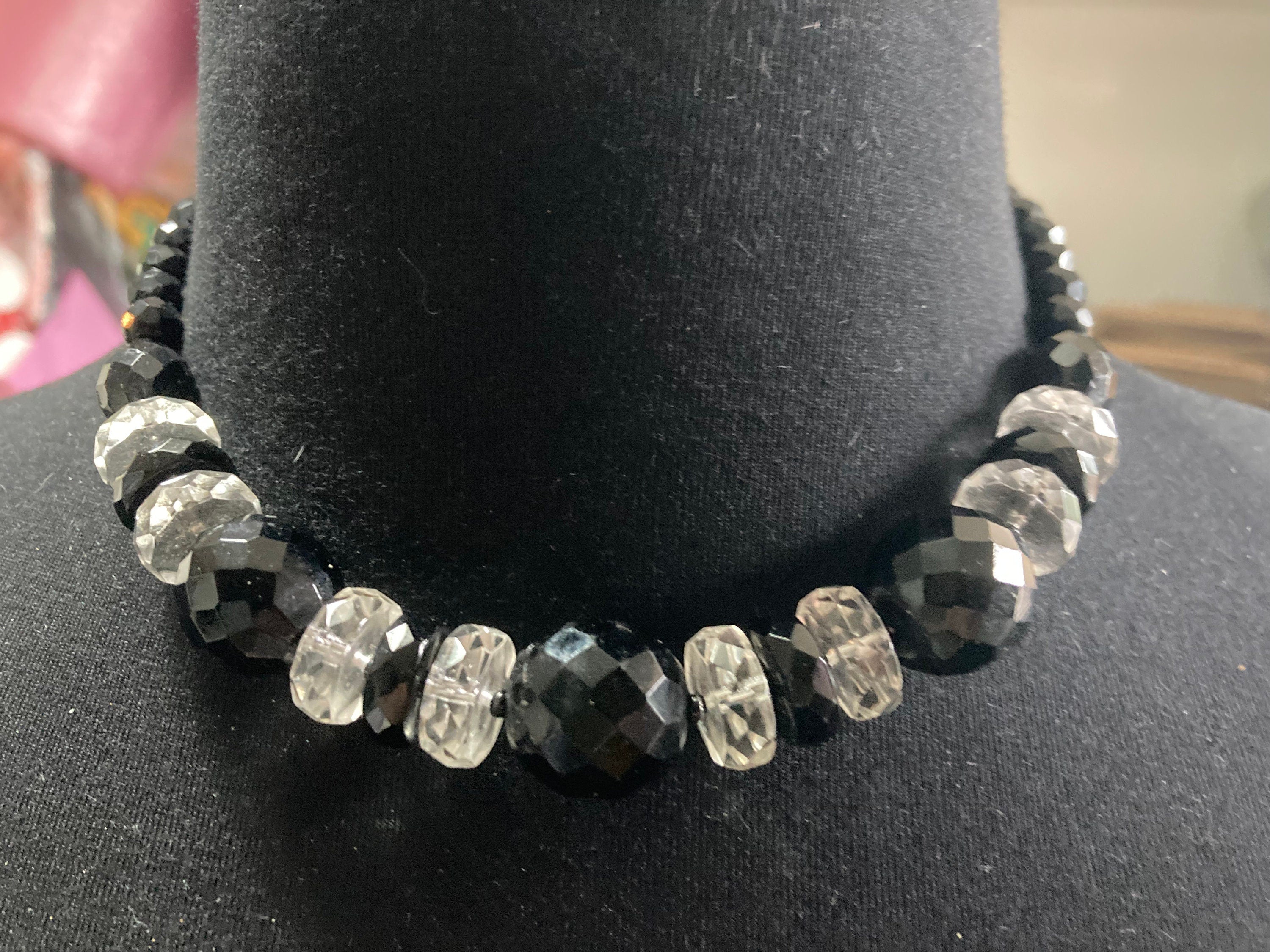Art Deco Faceted Glass Beaded Necklace: 1920s Gatsby Diamante Detail