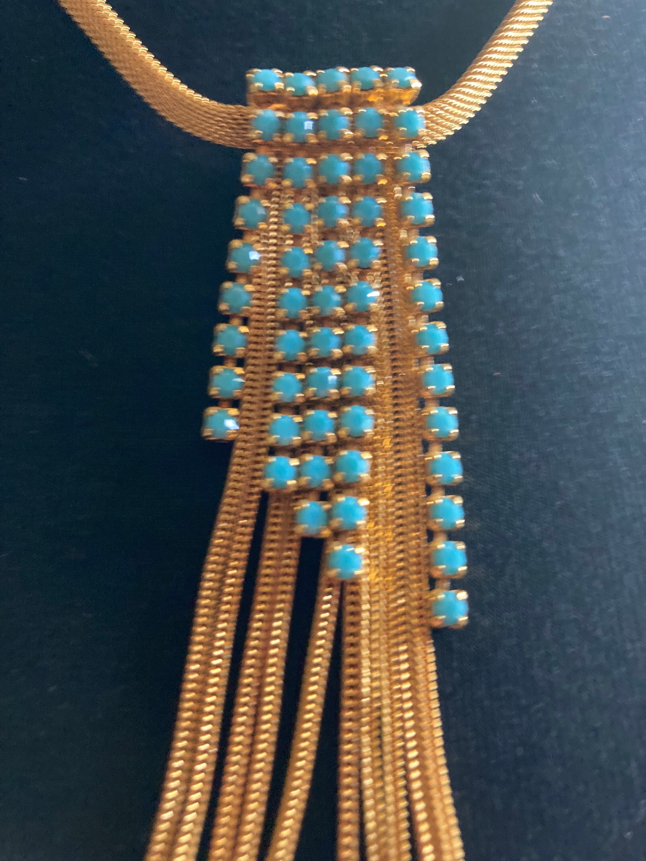 Vintage gold tone mesh lariat drop necklace with turquoise glass paste stones
