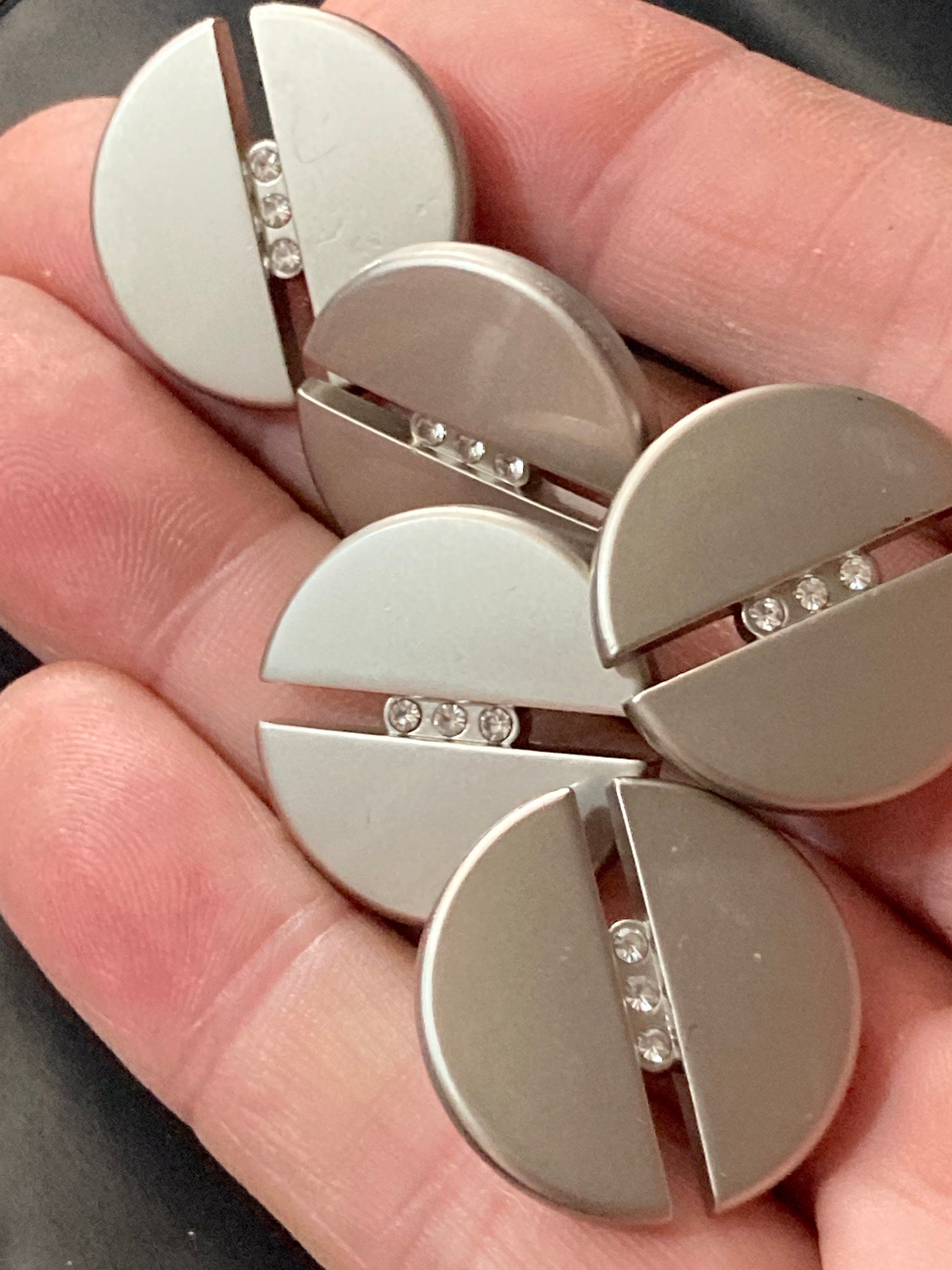 Matt silver clear diamanté rhinestone buttons 23mm Set of 5