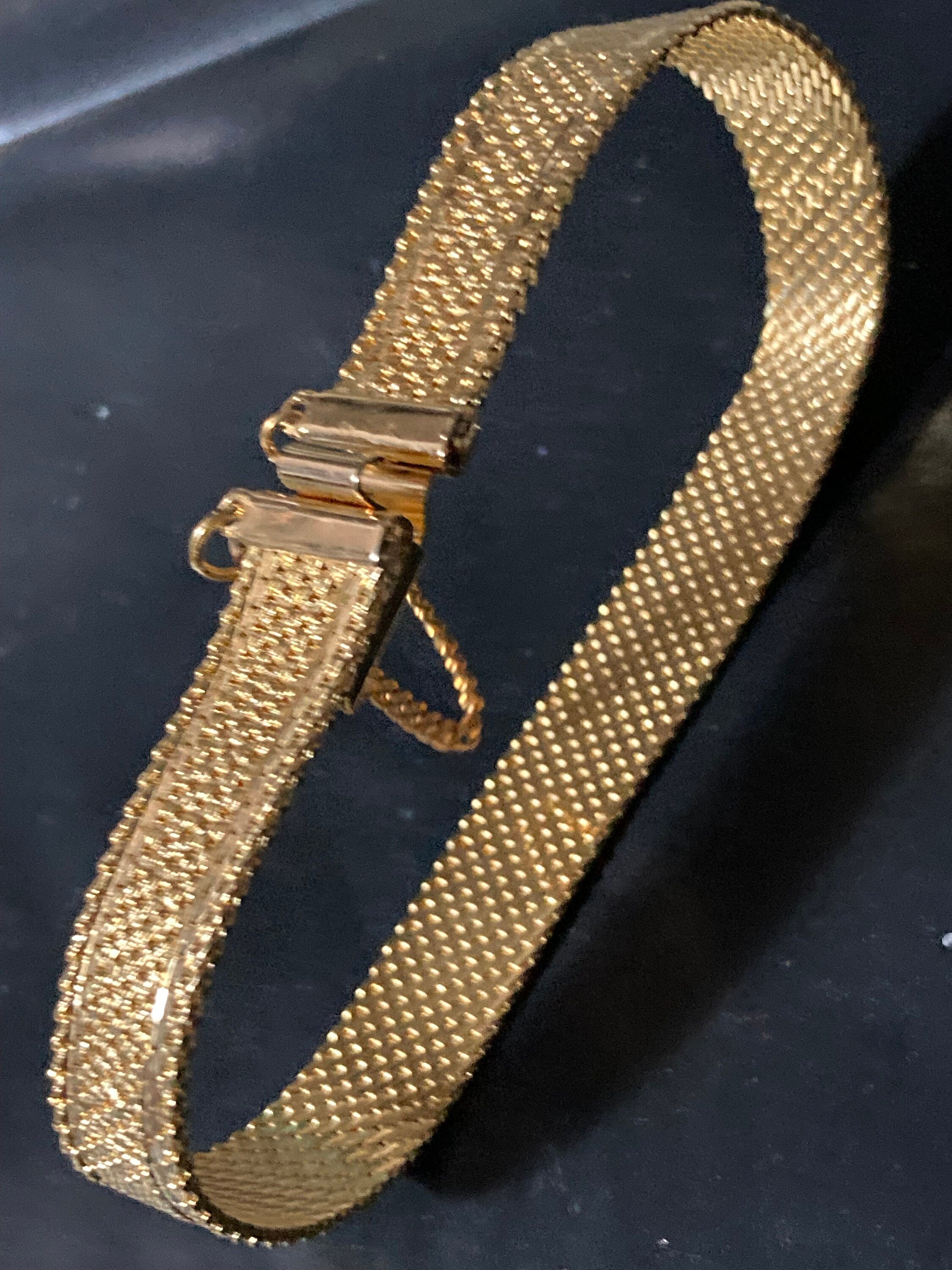 True Vintage pristine gold plated wide mesh flat link bangle bracelet 19 x 1cm old shop stock
