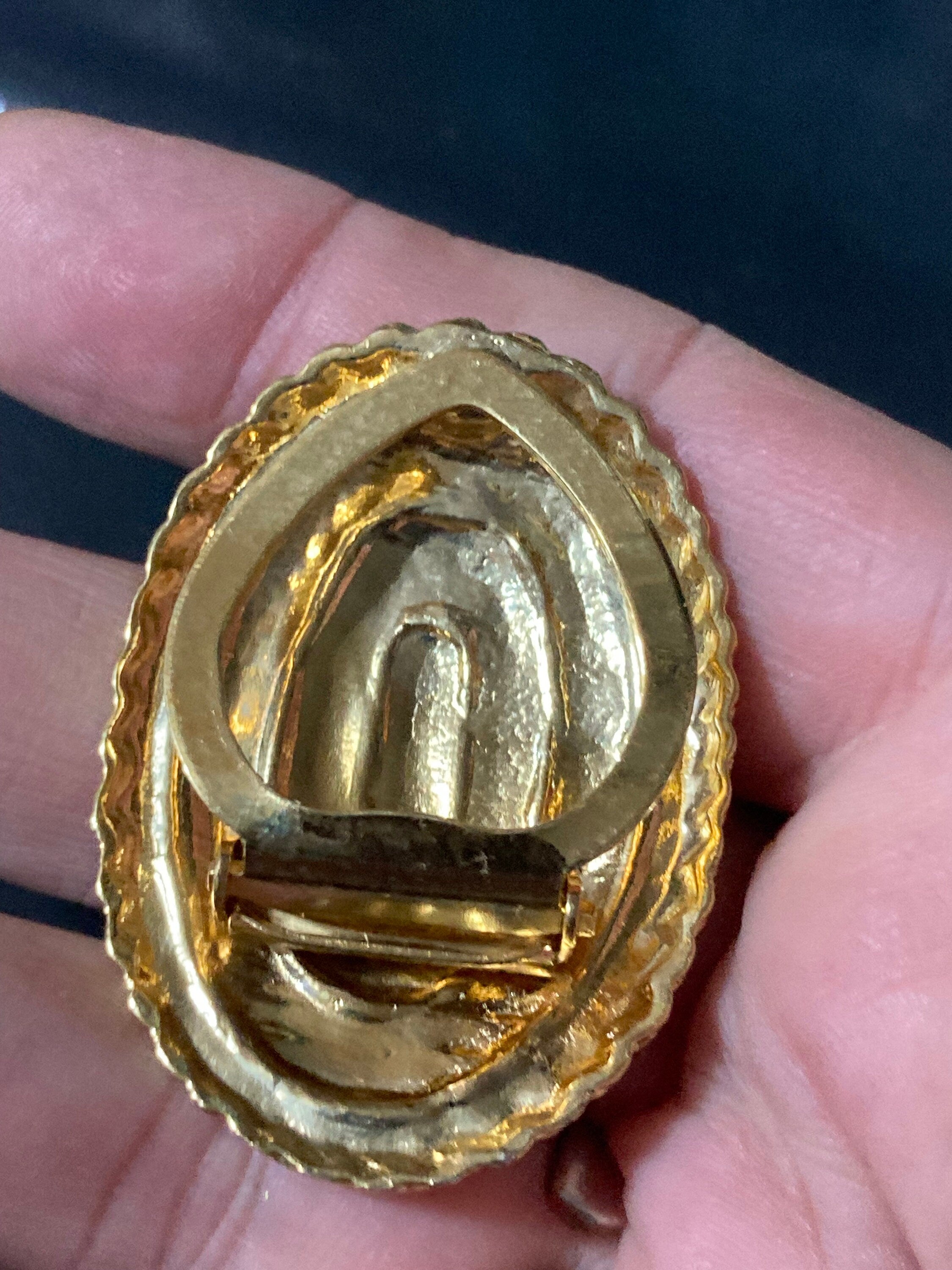 rope edge Oval Scarf Clip ring, vintage gold nautical style