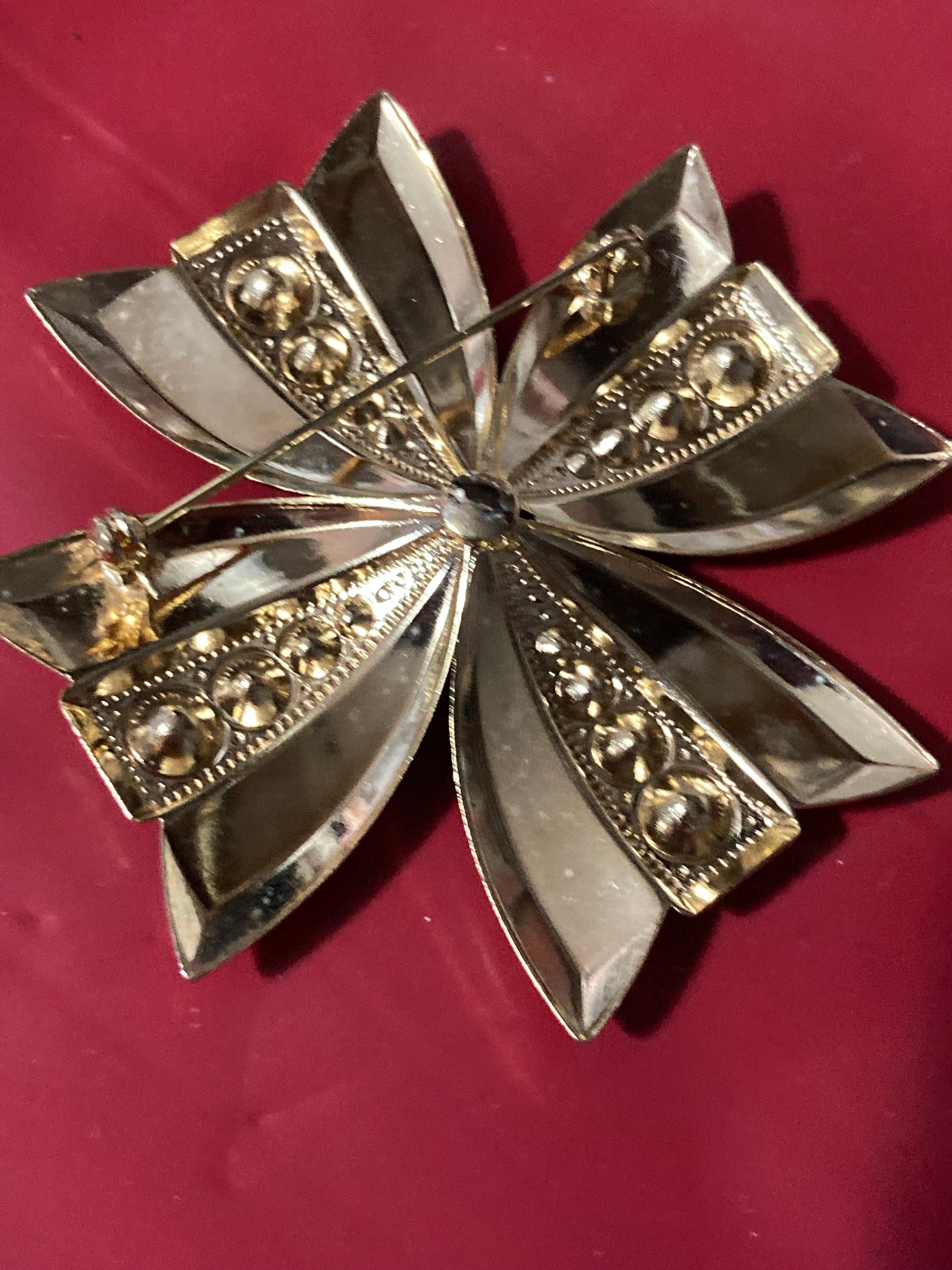 Vintage Gold Tone Maltese Cross Brooch: Black Diamanté & Faux Pearl