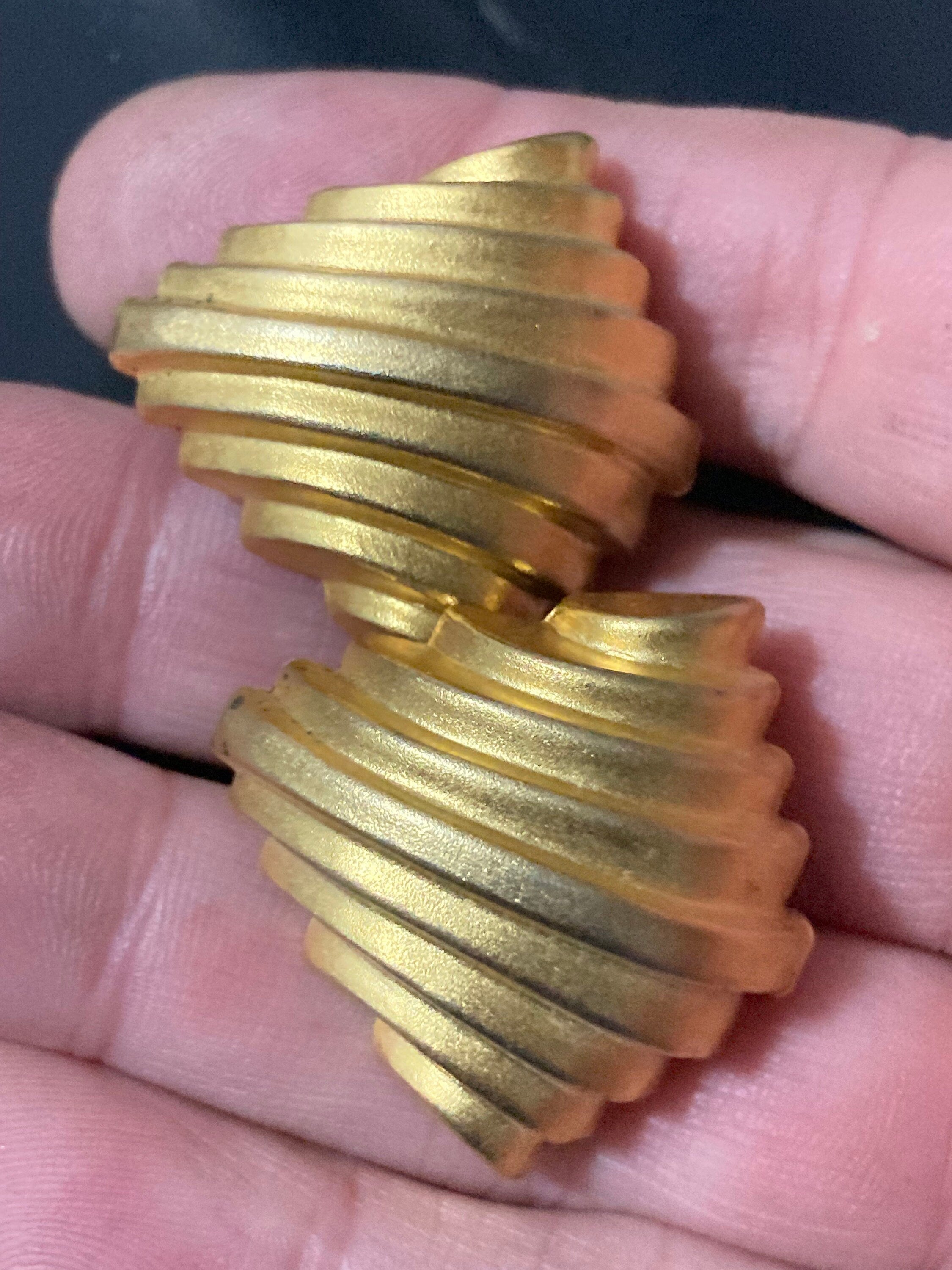 Vintage gold tone clip on earrings, Art deco geometric