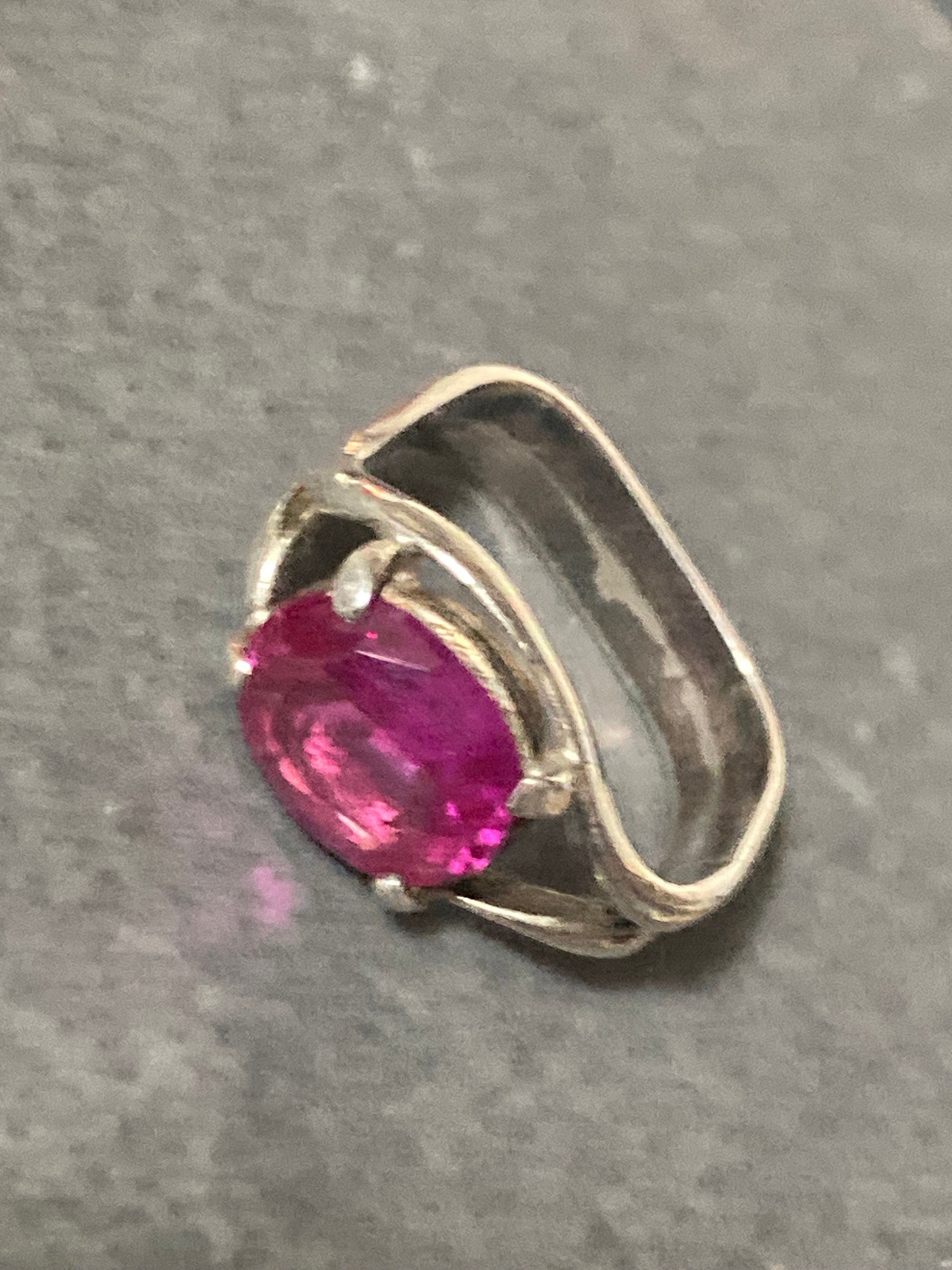 925 silver Pink Gemstone Ring - Diamanté Dress Ring Size M