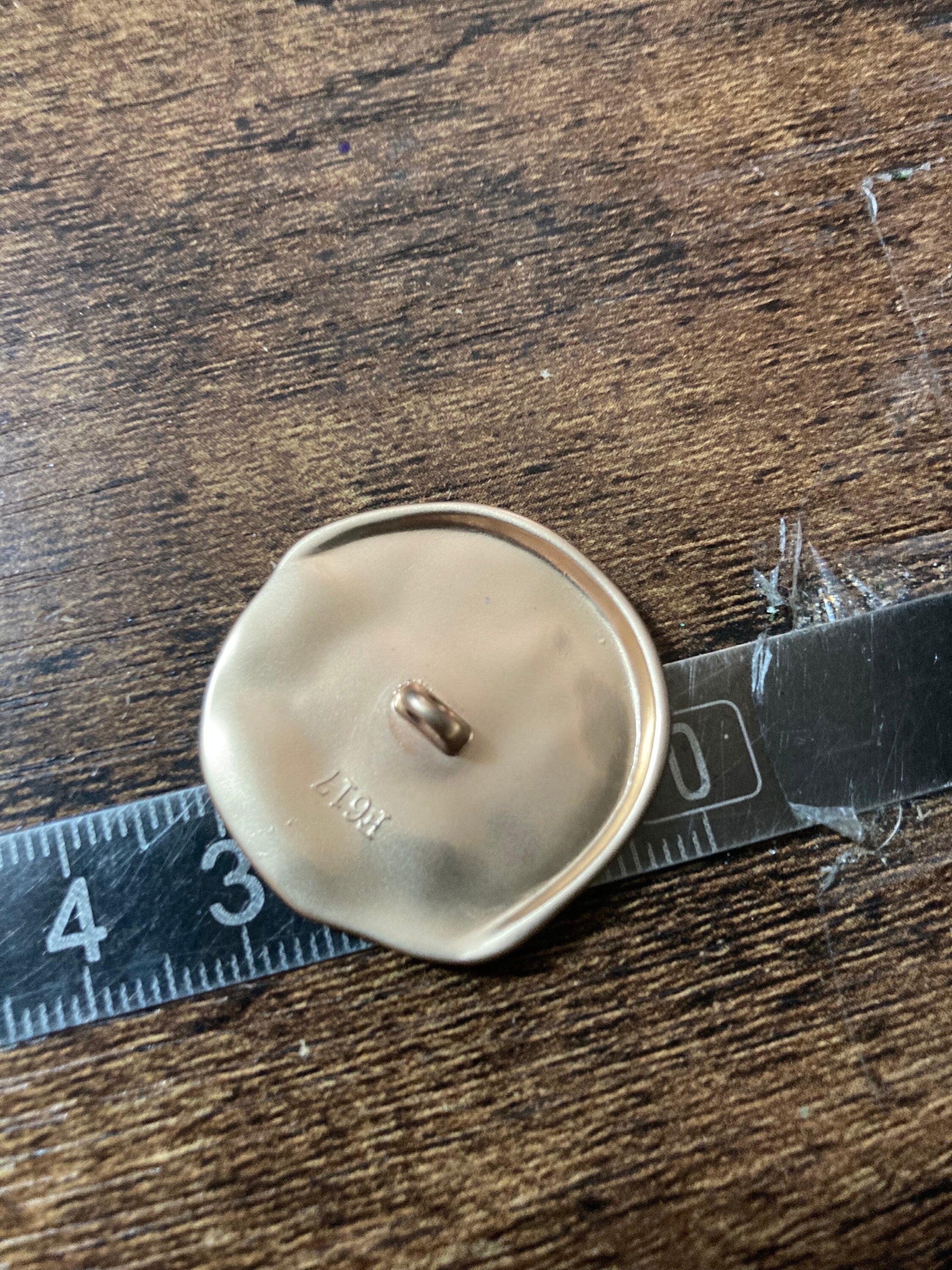 30mm Matt Gold round buttons, metal, Set of 5