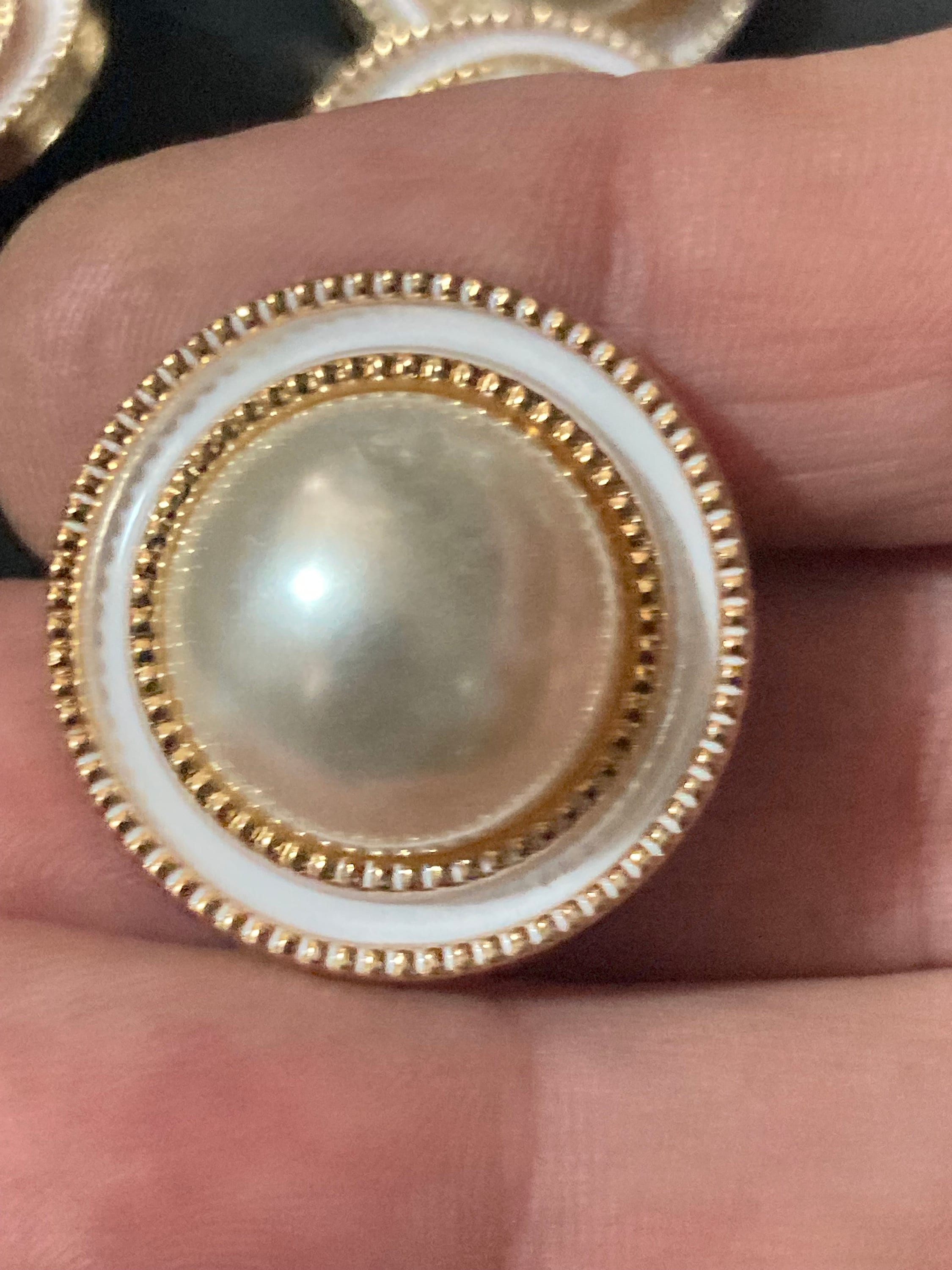 25mm white enamel faux Pearl Buttons , 5 pieces