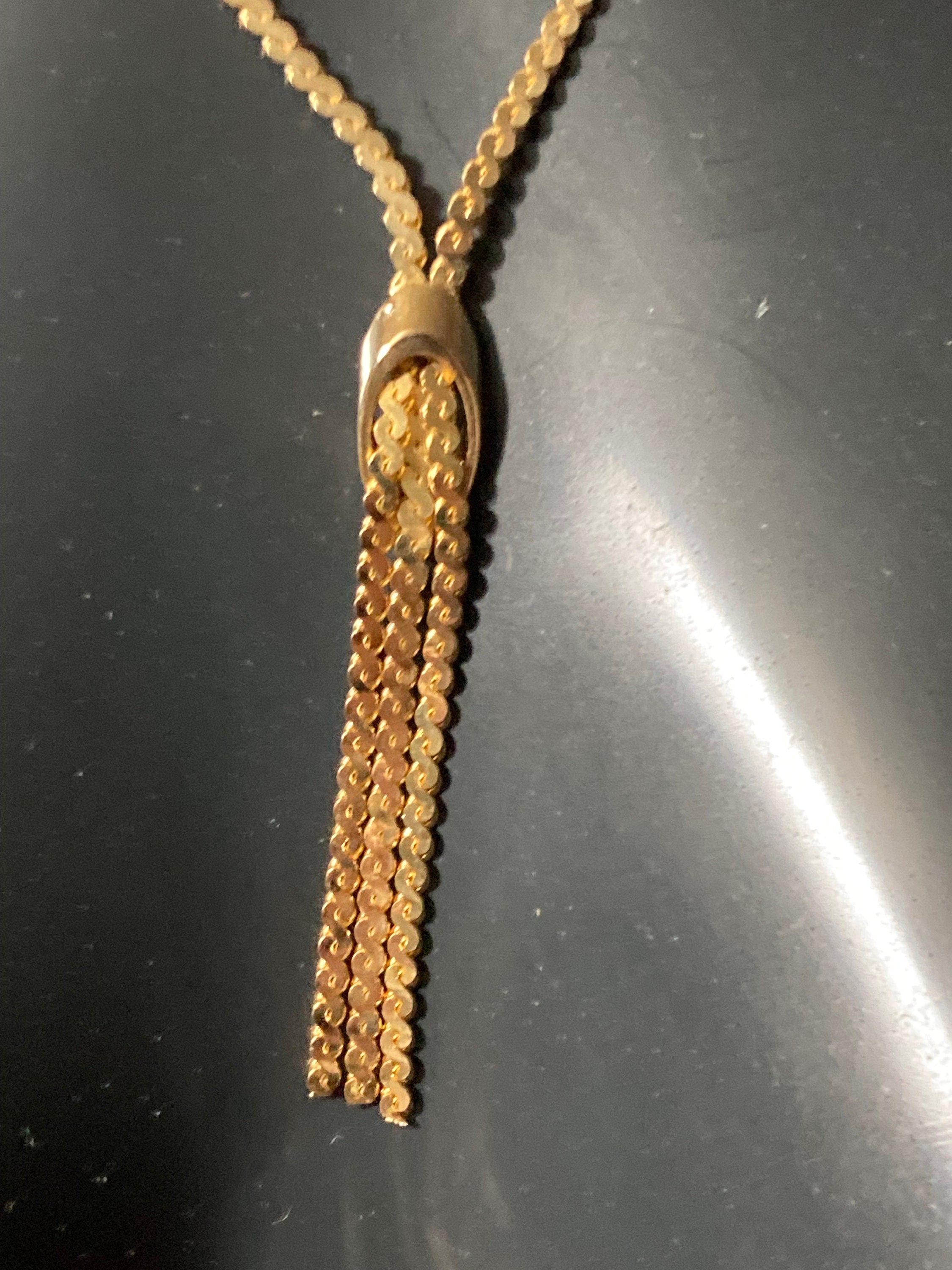 Vintage 1970s serpentine chain gold plated lariat negligee drop necklace old shop stock