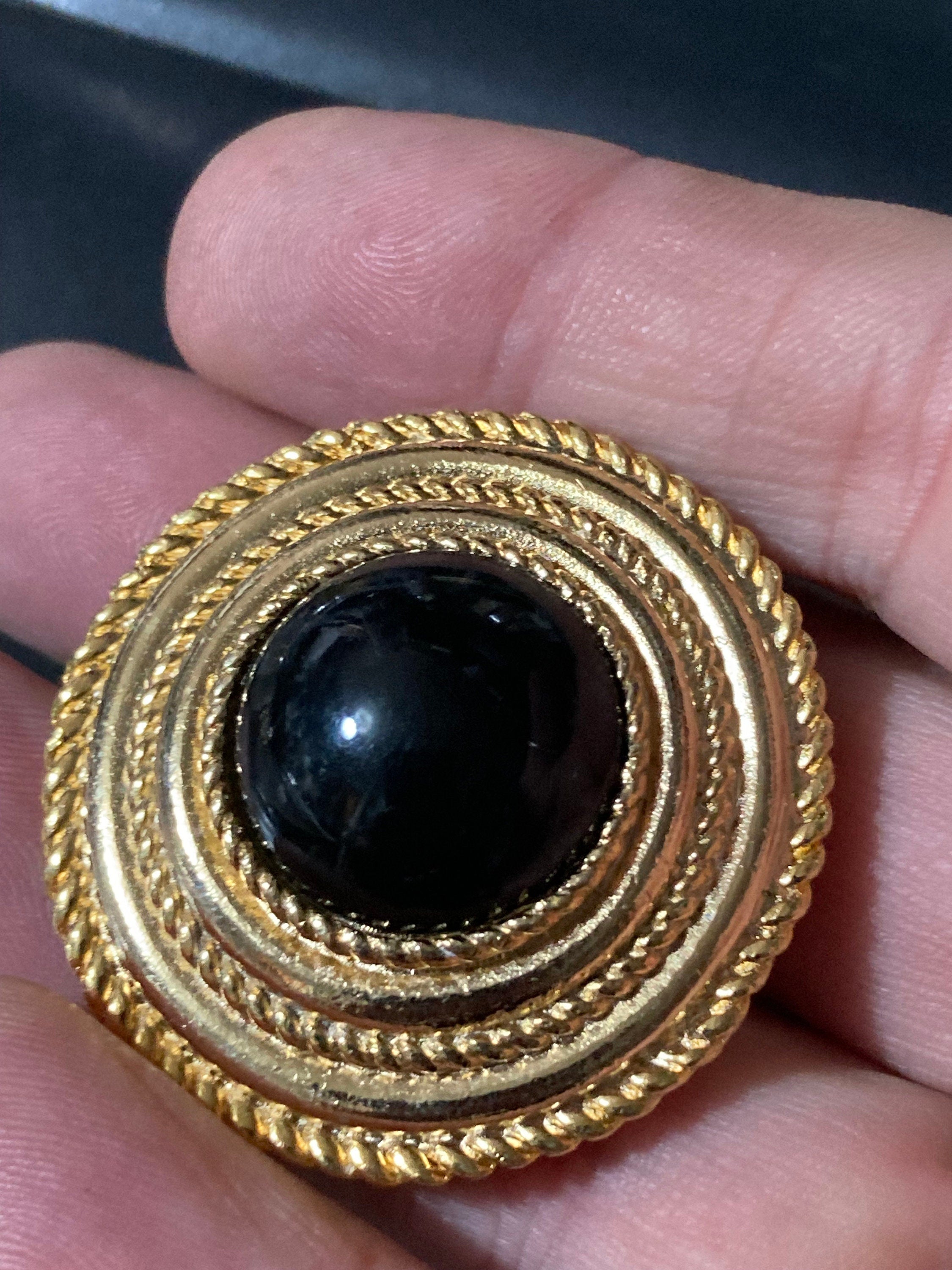 Vintage Gold Plated Scarf Clip Ring: Black Gripoix Style Cabochon