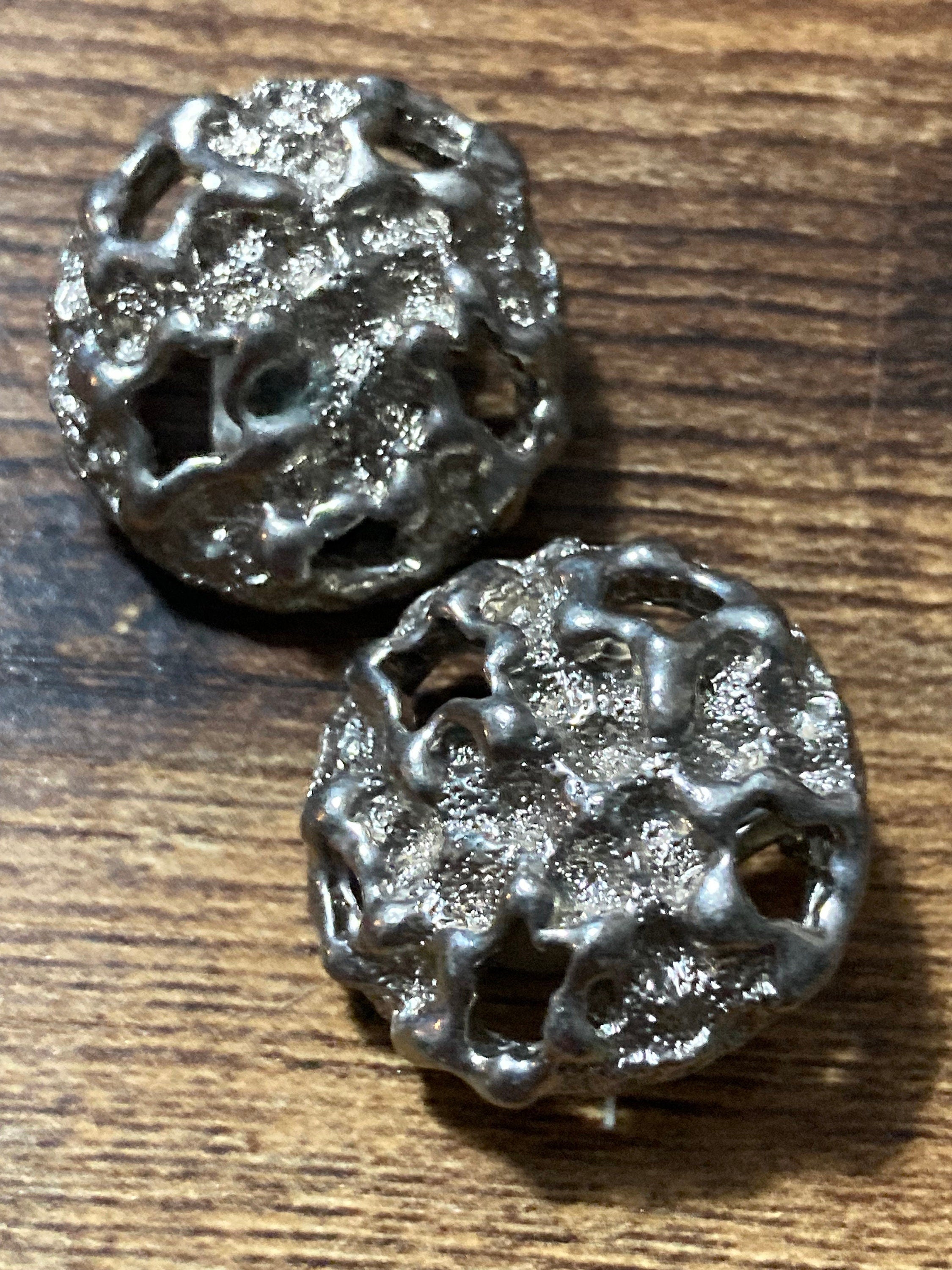 modernist brutalist silver tone domed clip on stud earrings 1970s