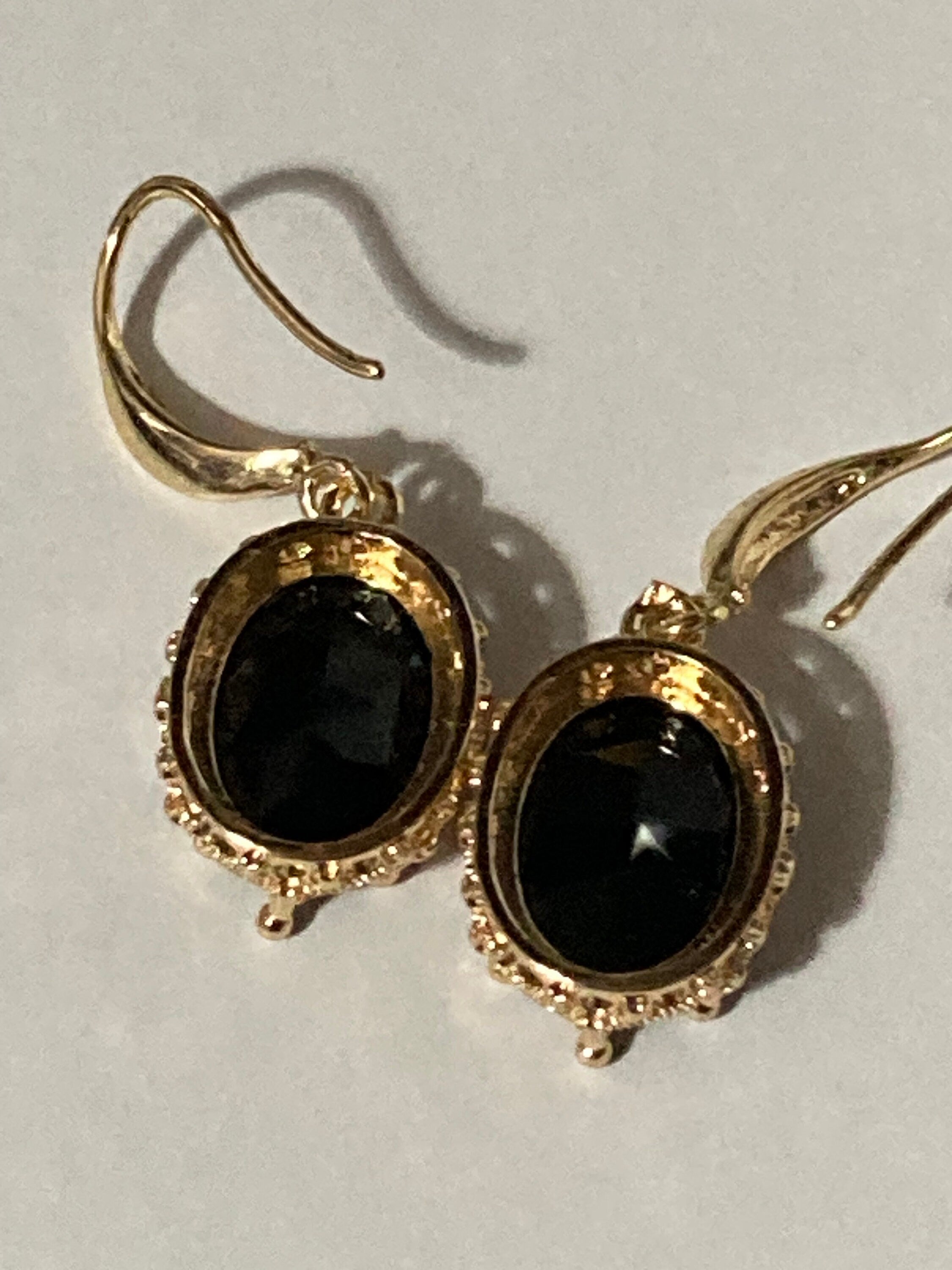 18k gold plated black glass crystal diamanté cabochon drop charm earrings