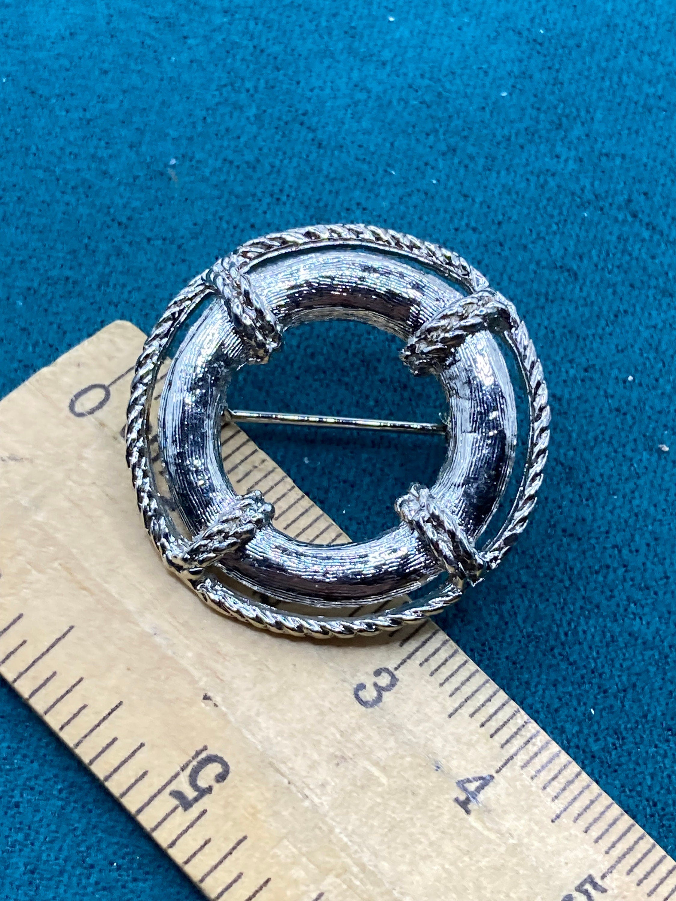 vintage 80s small silver nautical life bouy ring brooch for a blazer 3.5cm