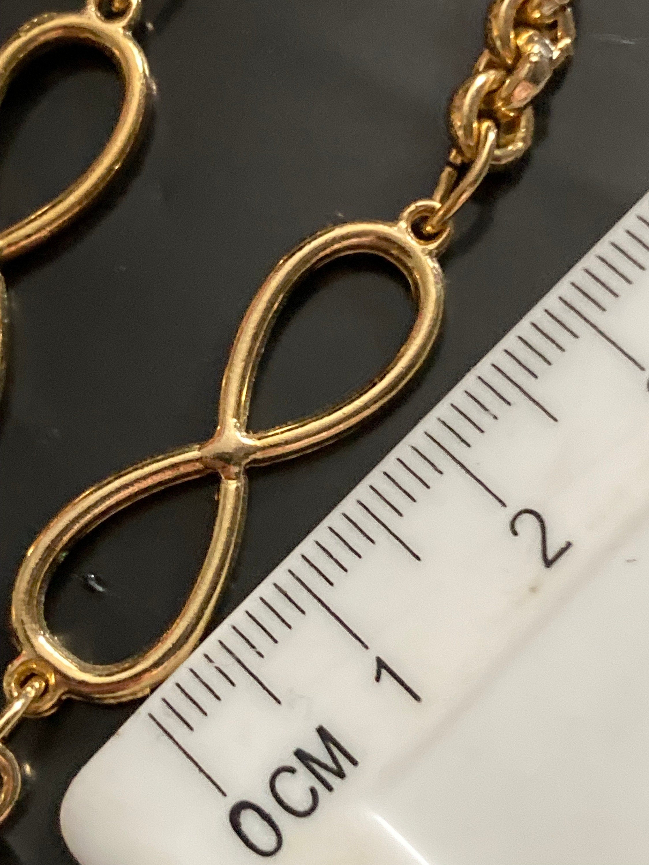 27” 90cm long 1980s thick gold plated fancy link station necklace for layering