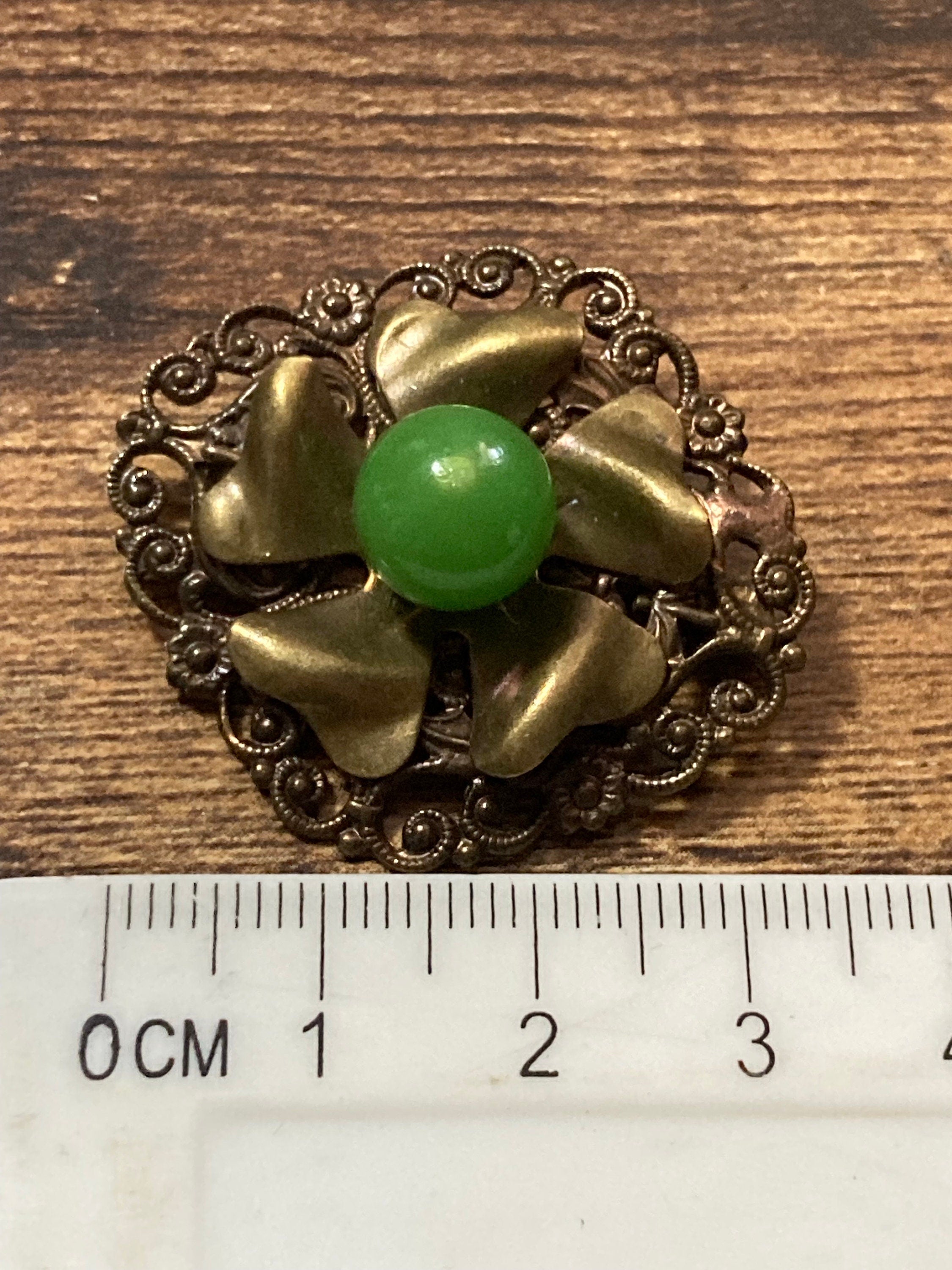 Czech brass filigree Brooch Uv chrysoprase green Glass