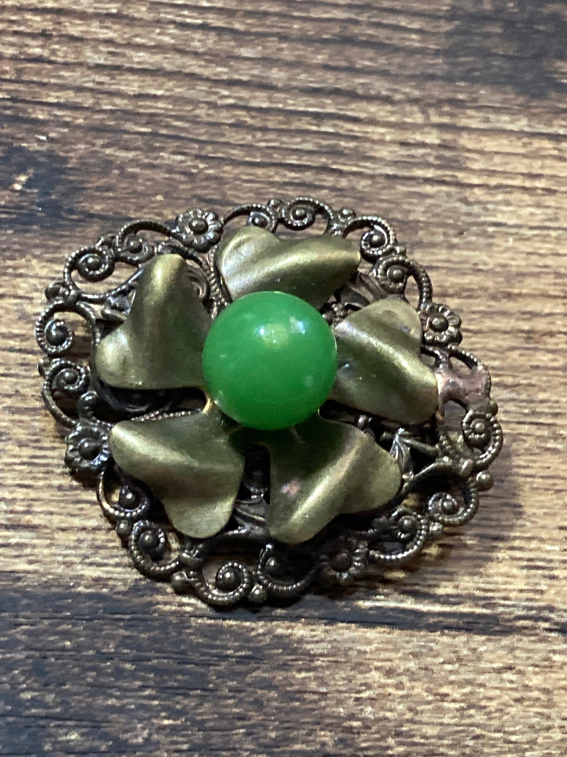 Czech brass filigree Brooch Uv chrysoprase green Glass