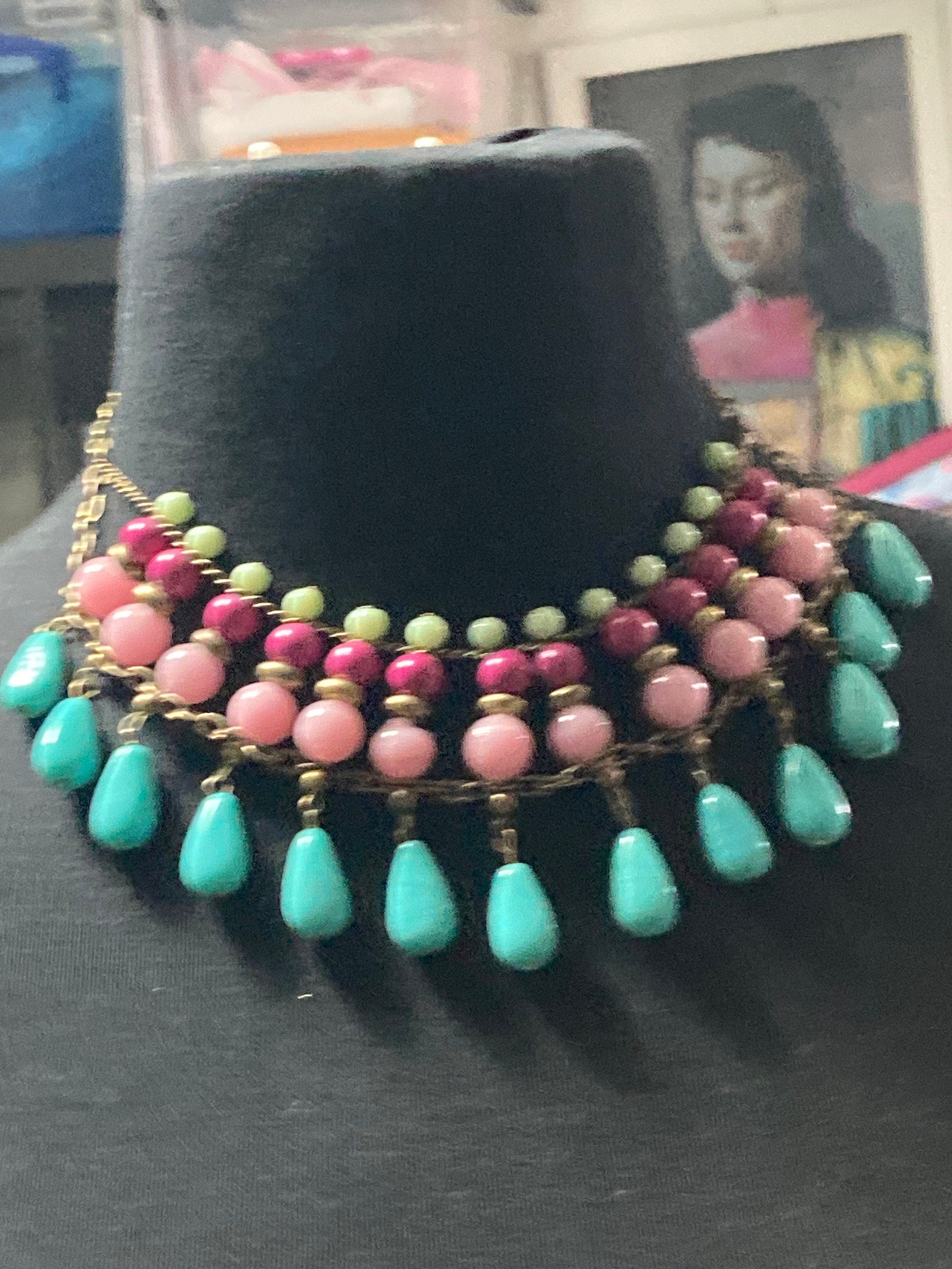 Retro turquoise pink beaded bib necklace M&S glass