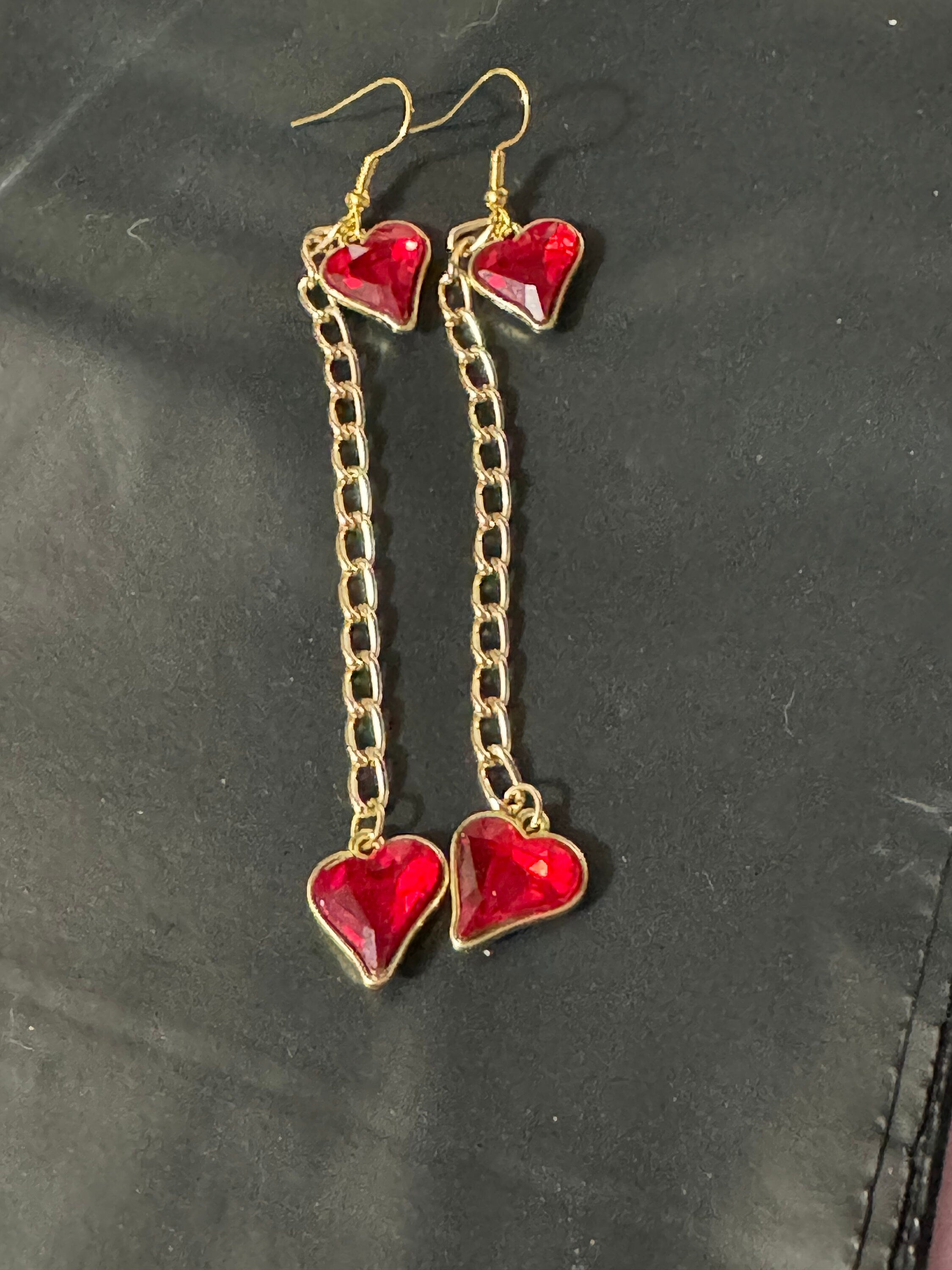 Shoulder grazer 18k gold plated bright red valentines love heart crystal diamanté ornate clover long 10.5cm drop charm earrings