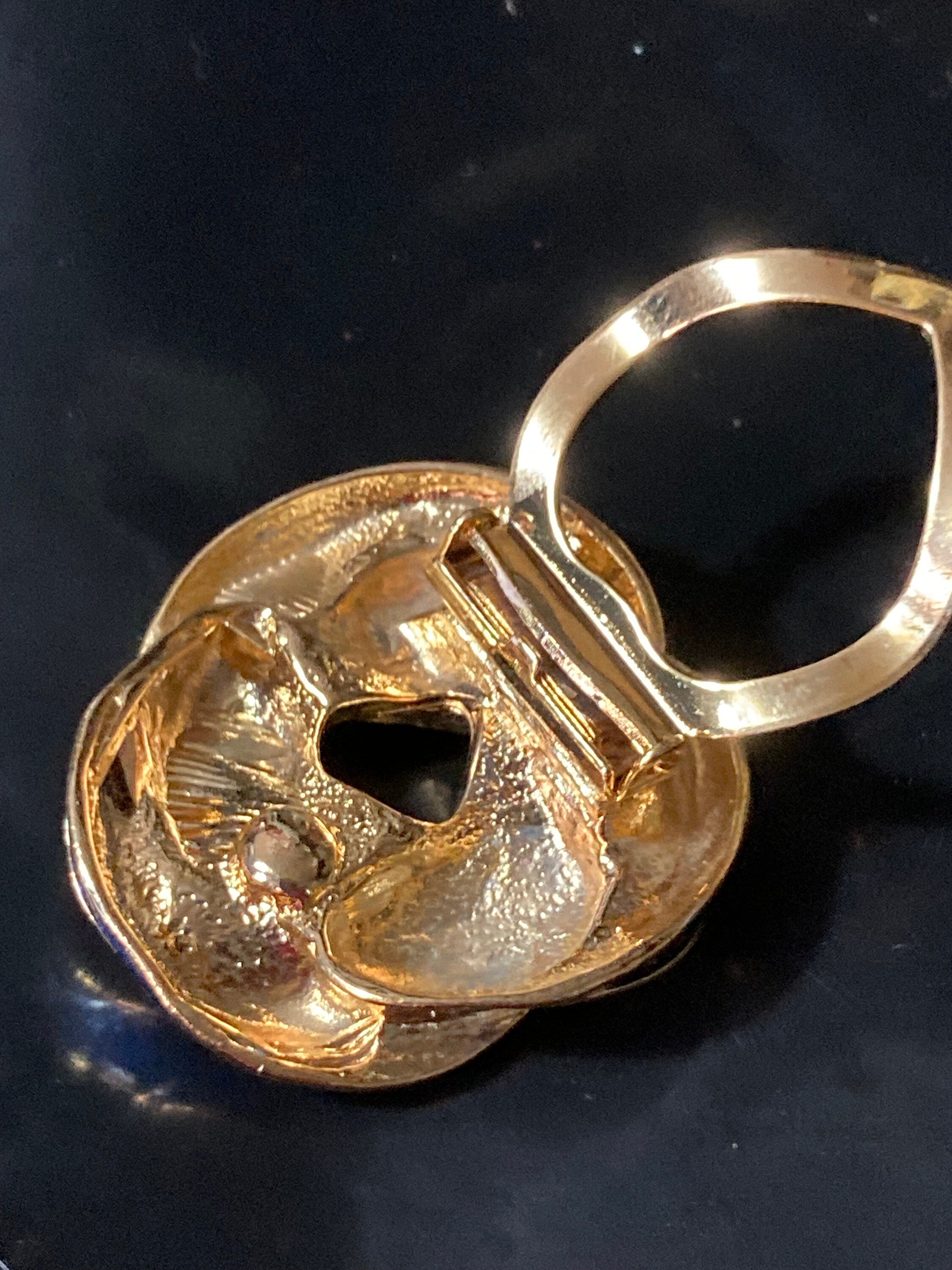 Purple scarf clip True vintage gold plated enamelled eternal knot old shop stock