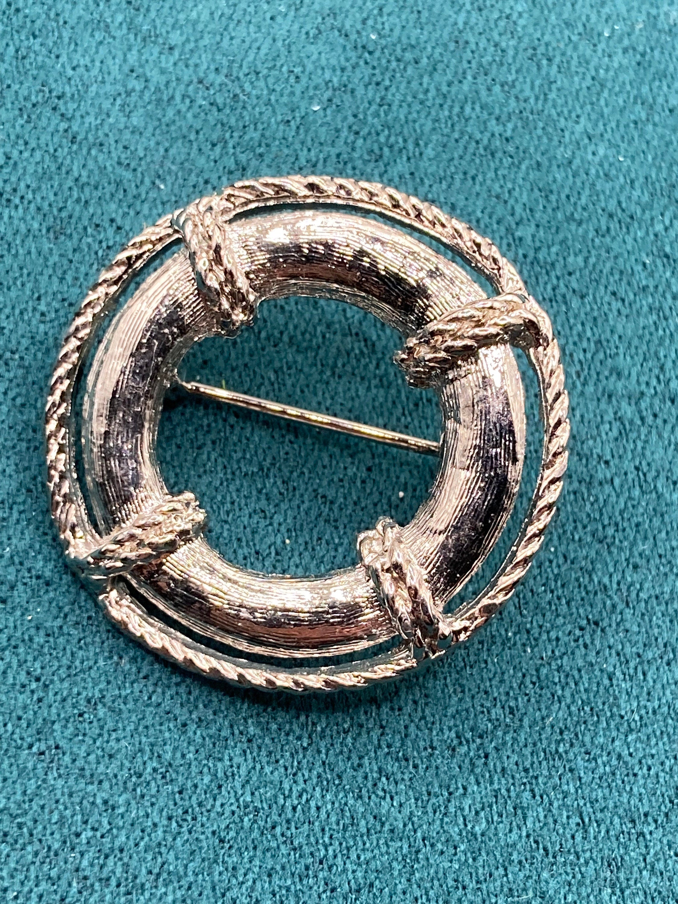 vintage 80s small silver nautical life bouy ring brooch for a blazer 3.5cm