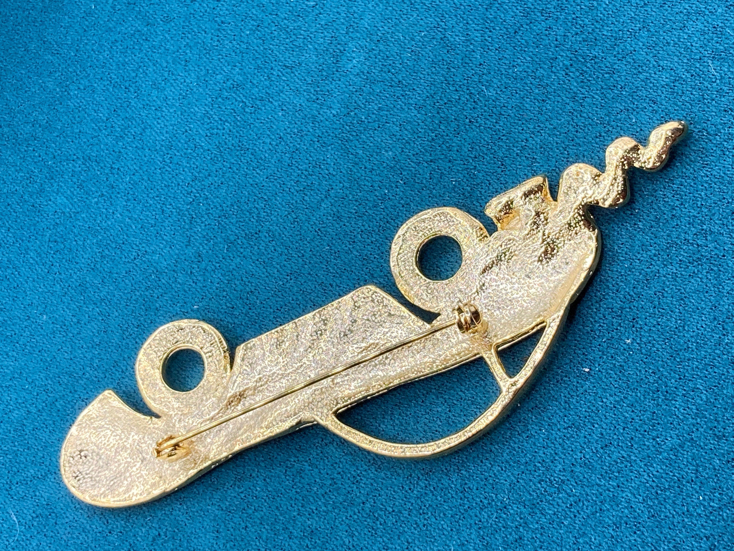 vintage 11cm oversized classic car brooch, gold tone 80s
