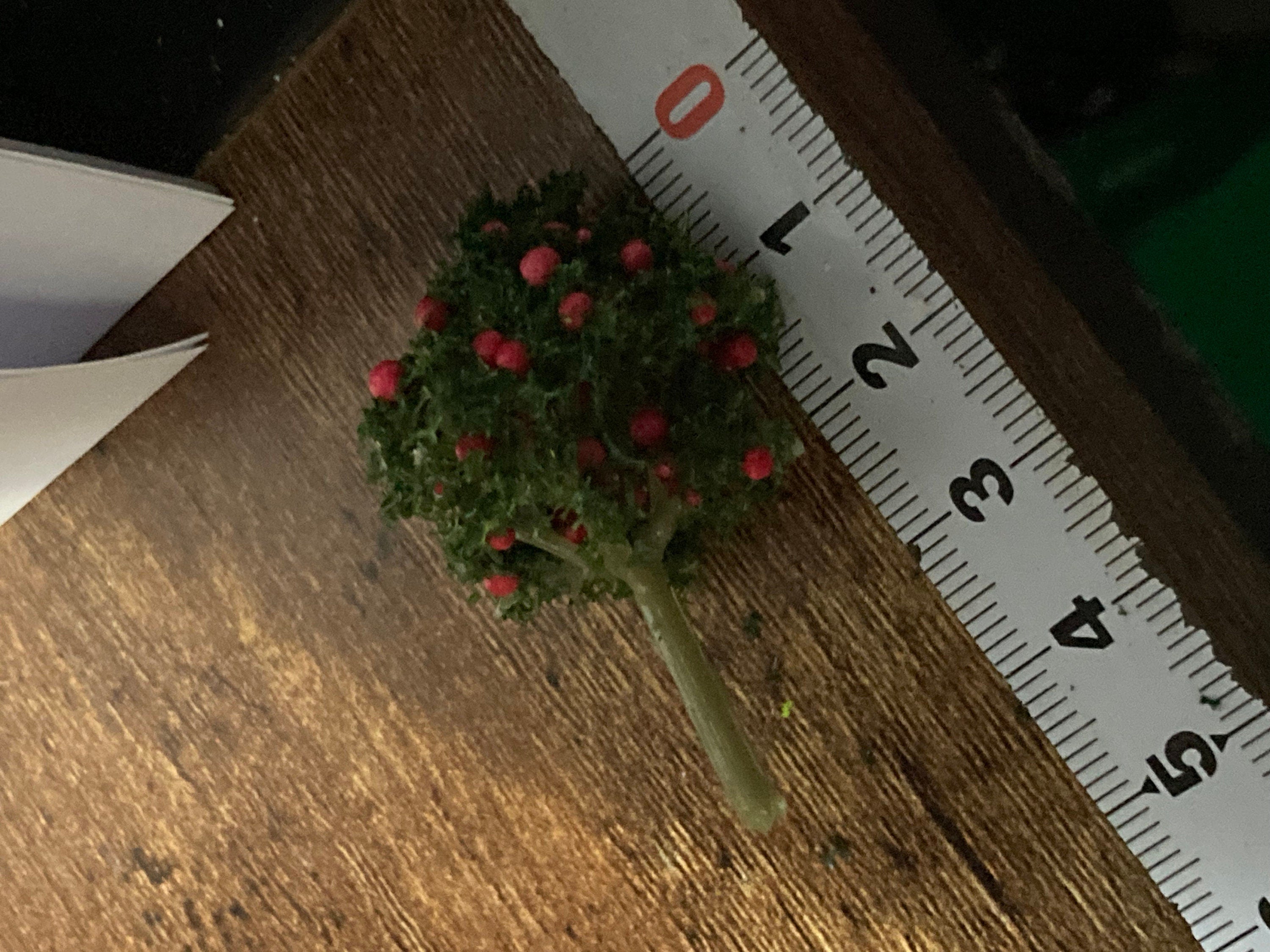 Miniature Apple Tree Cake Toppers: Micro Landscape Scenery (3 Pieces)