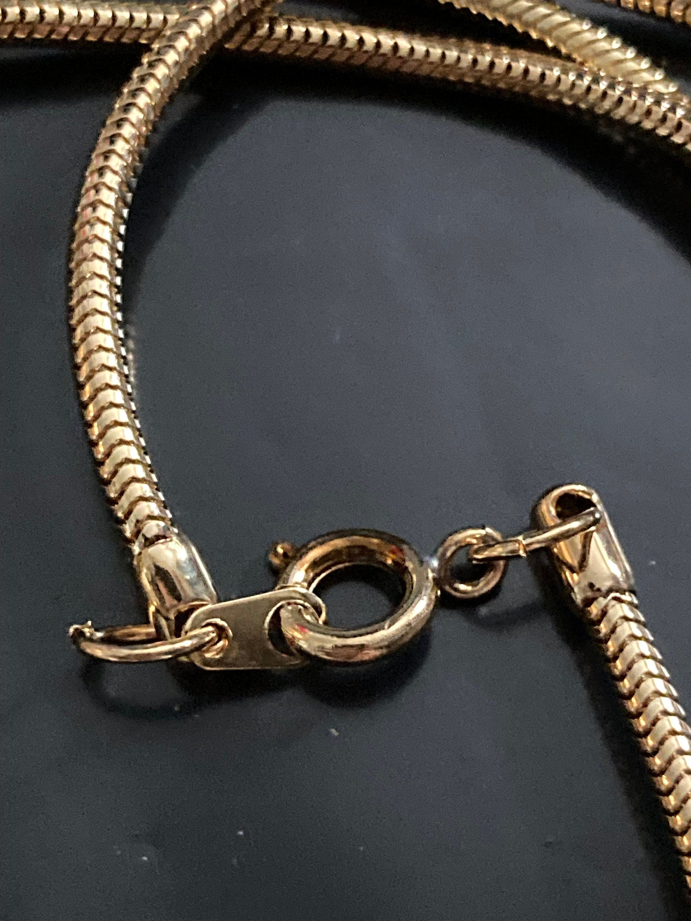 27 inch 90cm long 1980s thick gold plated round snake chain necklace