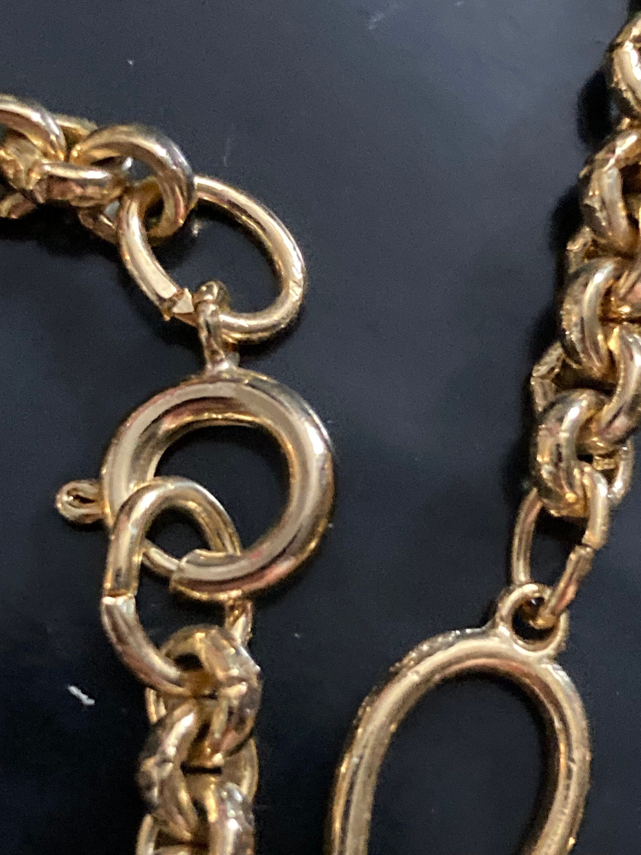 27” 90cm long 1980s thick gold plated fancy link station necklace for layering