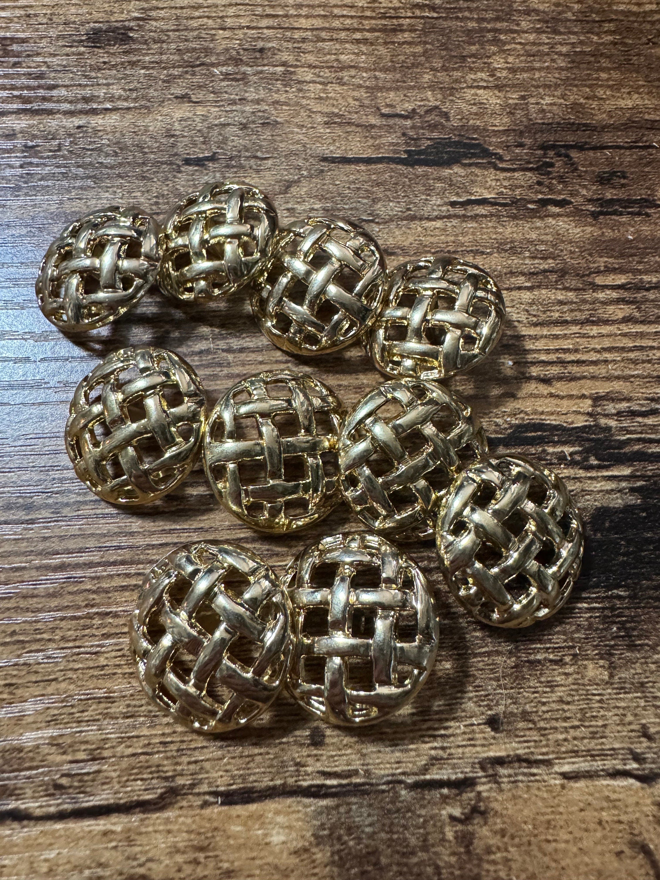 10 x 23mm gold tone round basket weave woven buttons