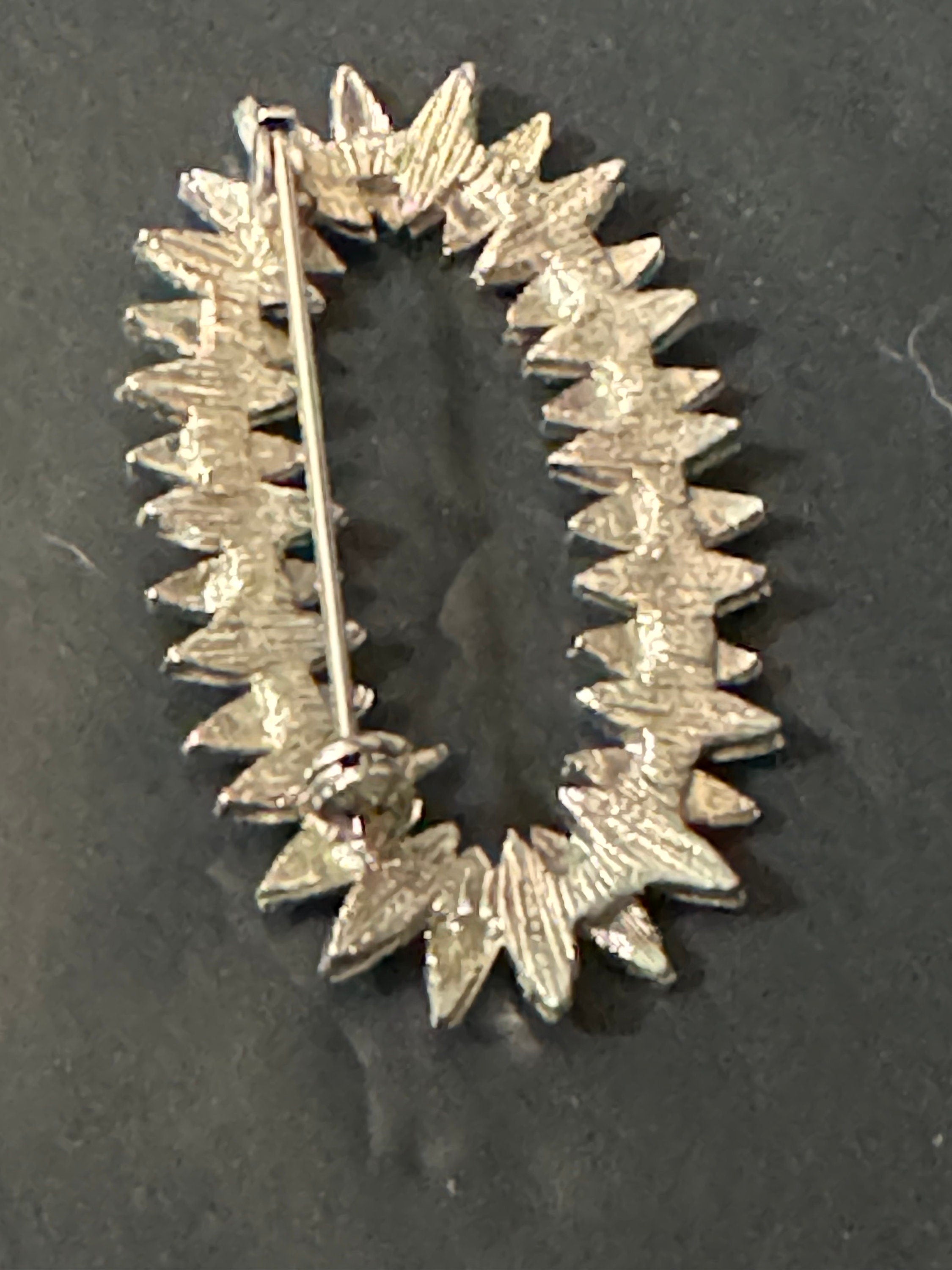 silver abstract oval brutalist brooch, vintage 1970s