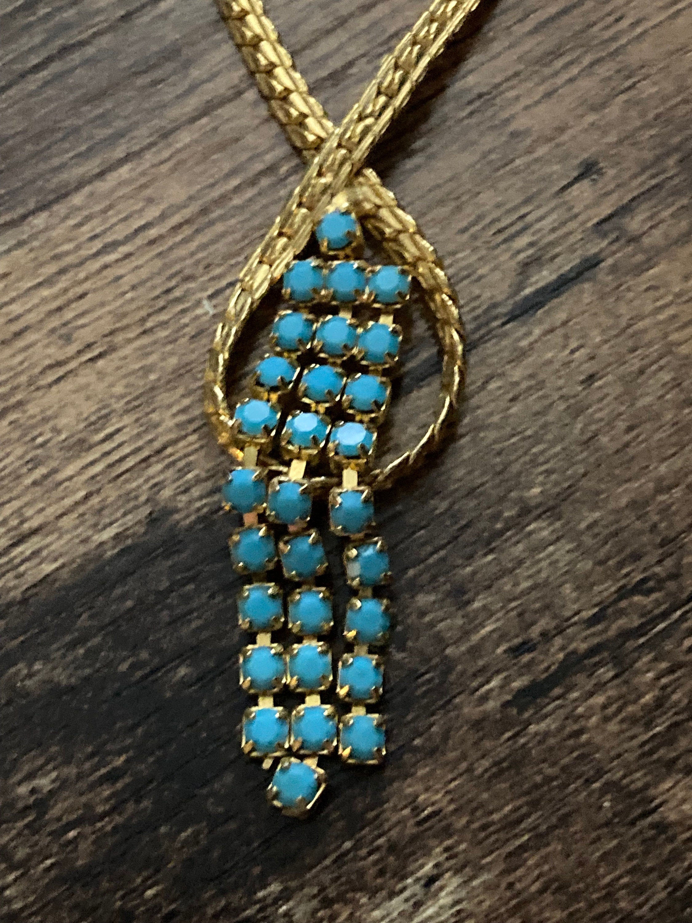 Vintage gold tone mesh lariat drop necklace with turquoise glass paste stones