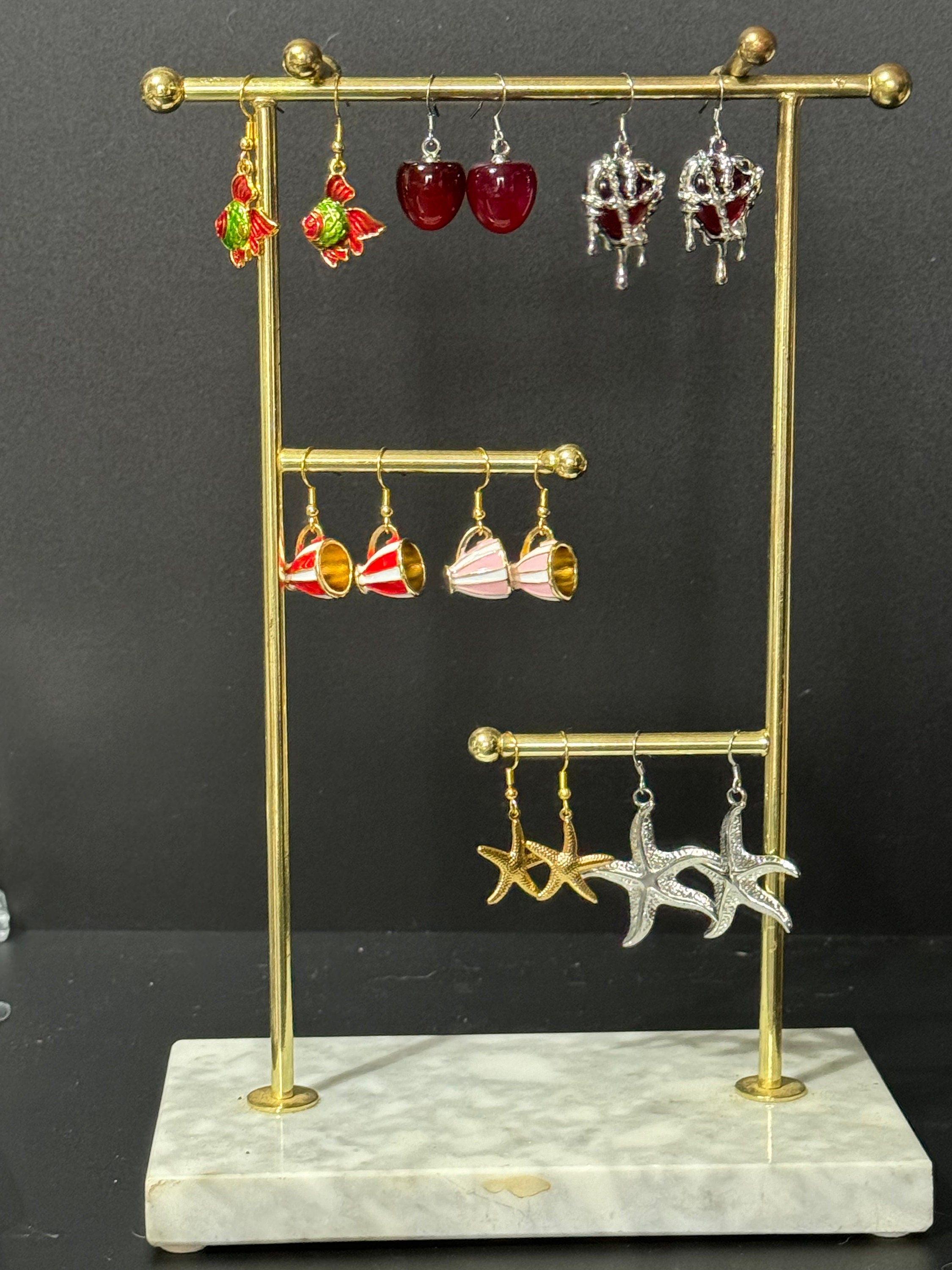 Red and white stripes gilded tea cup novelty drop earrings Vintage tea-party