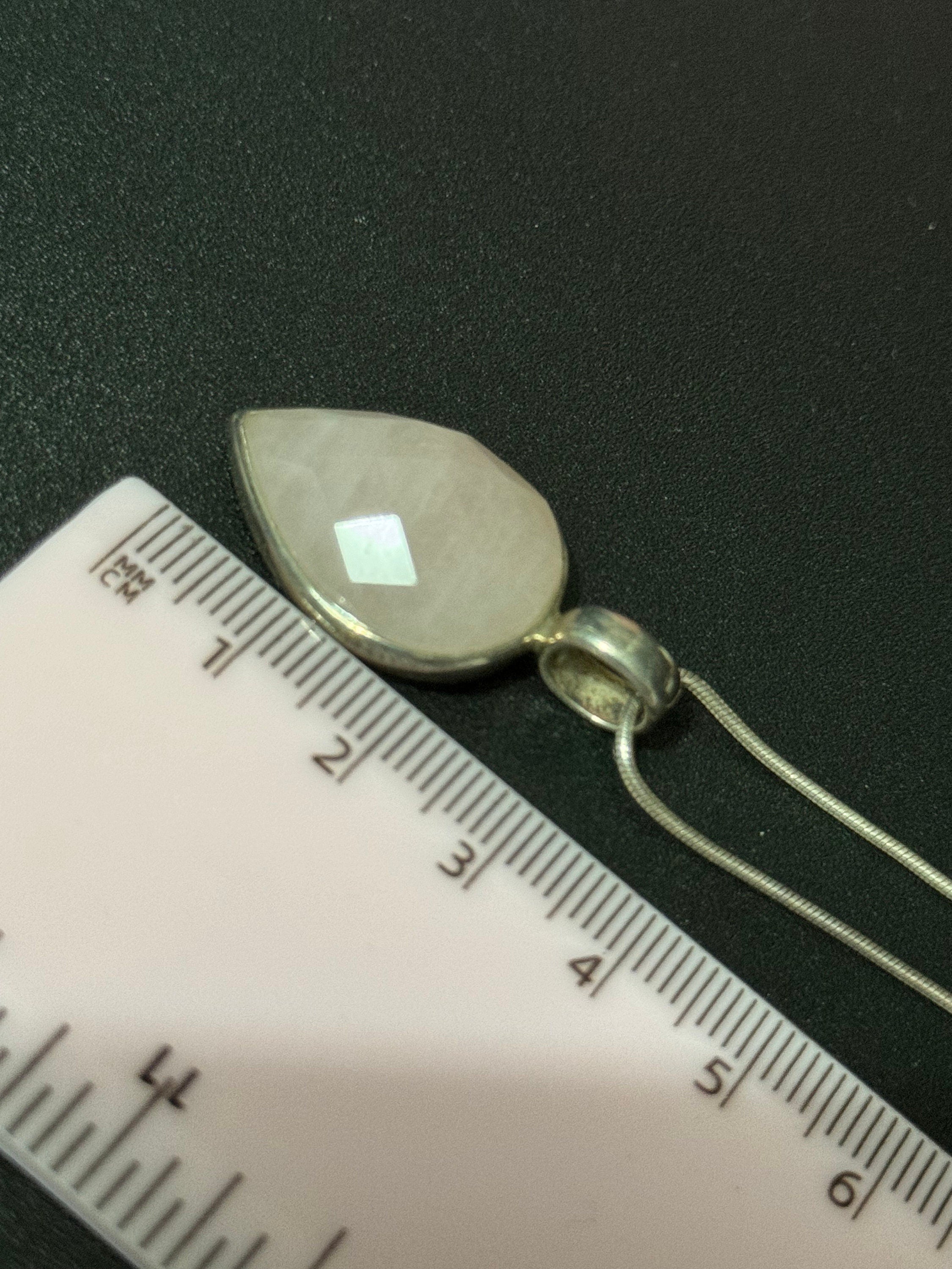 Retro sterling silver 925 faceted cut rose quartz pendant necklace in sterling chain