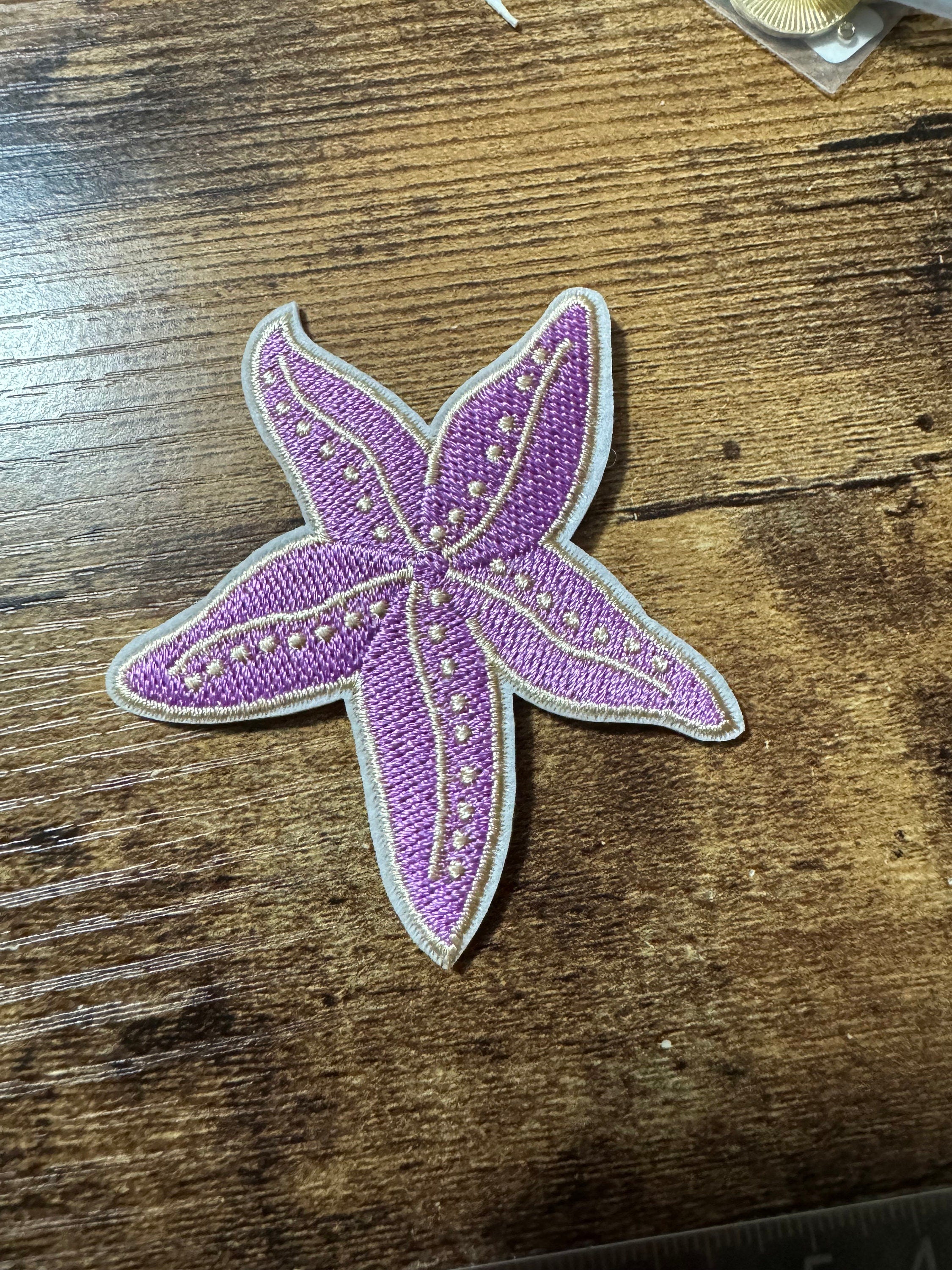 Pink Starfish Iron-On Patch: Nautical Embroidered Appliqué (7cm)