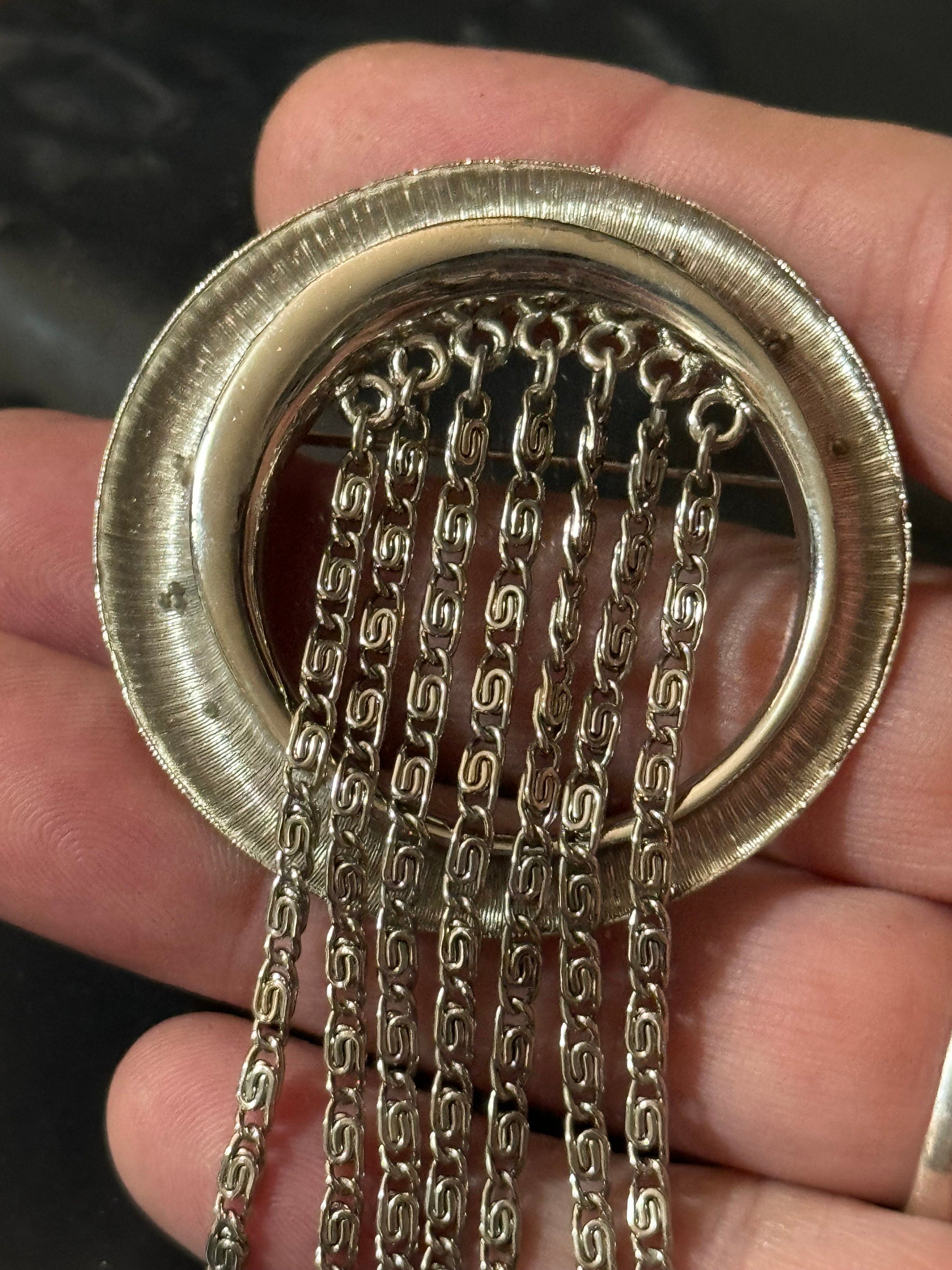 True vintage 1970s modernist large silver abstract chain link tassel brooch 11cm