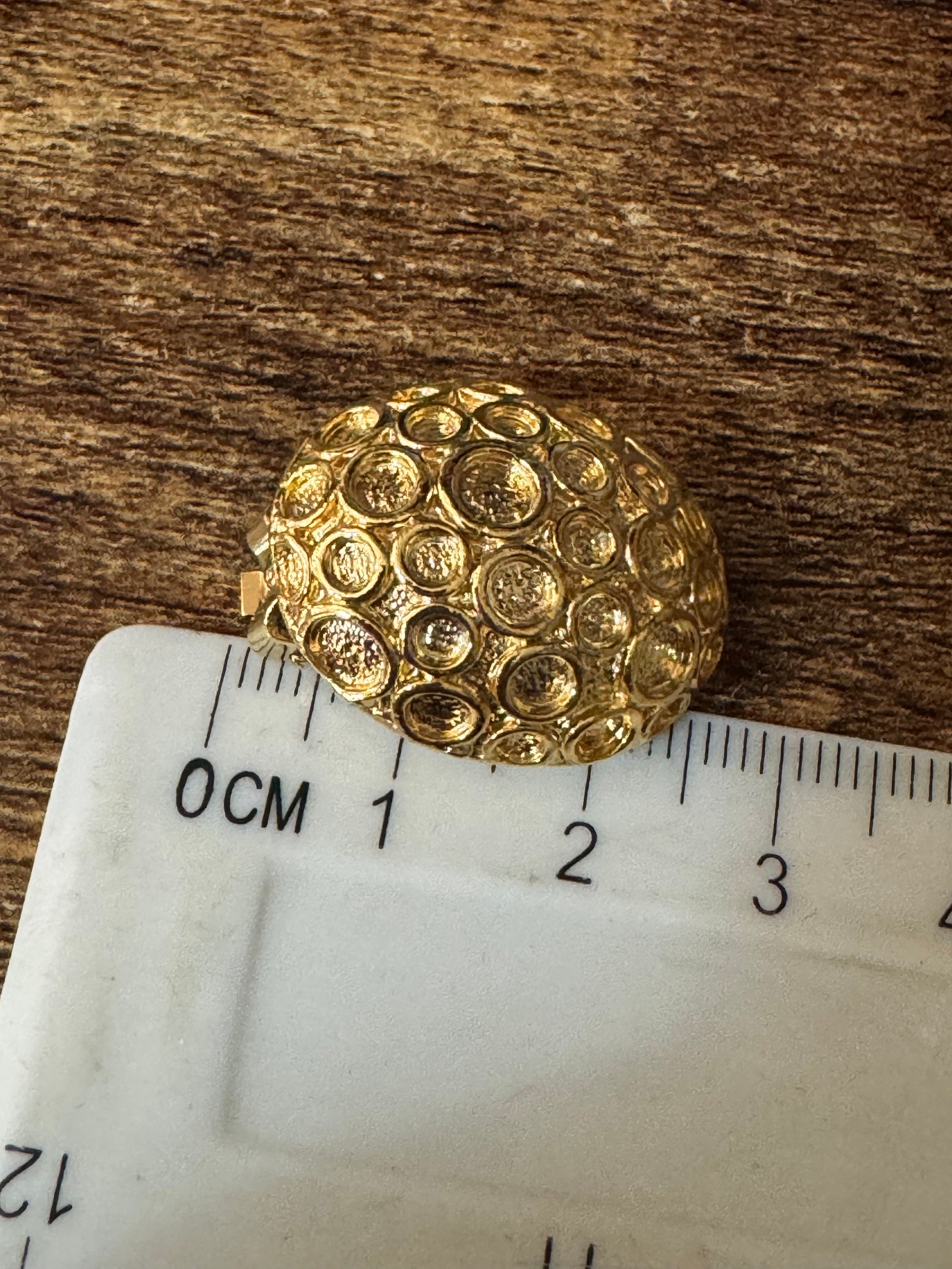 1970s modernist brutalist gold tone Oval textured clip on stud earrings