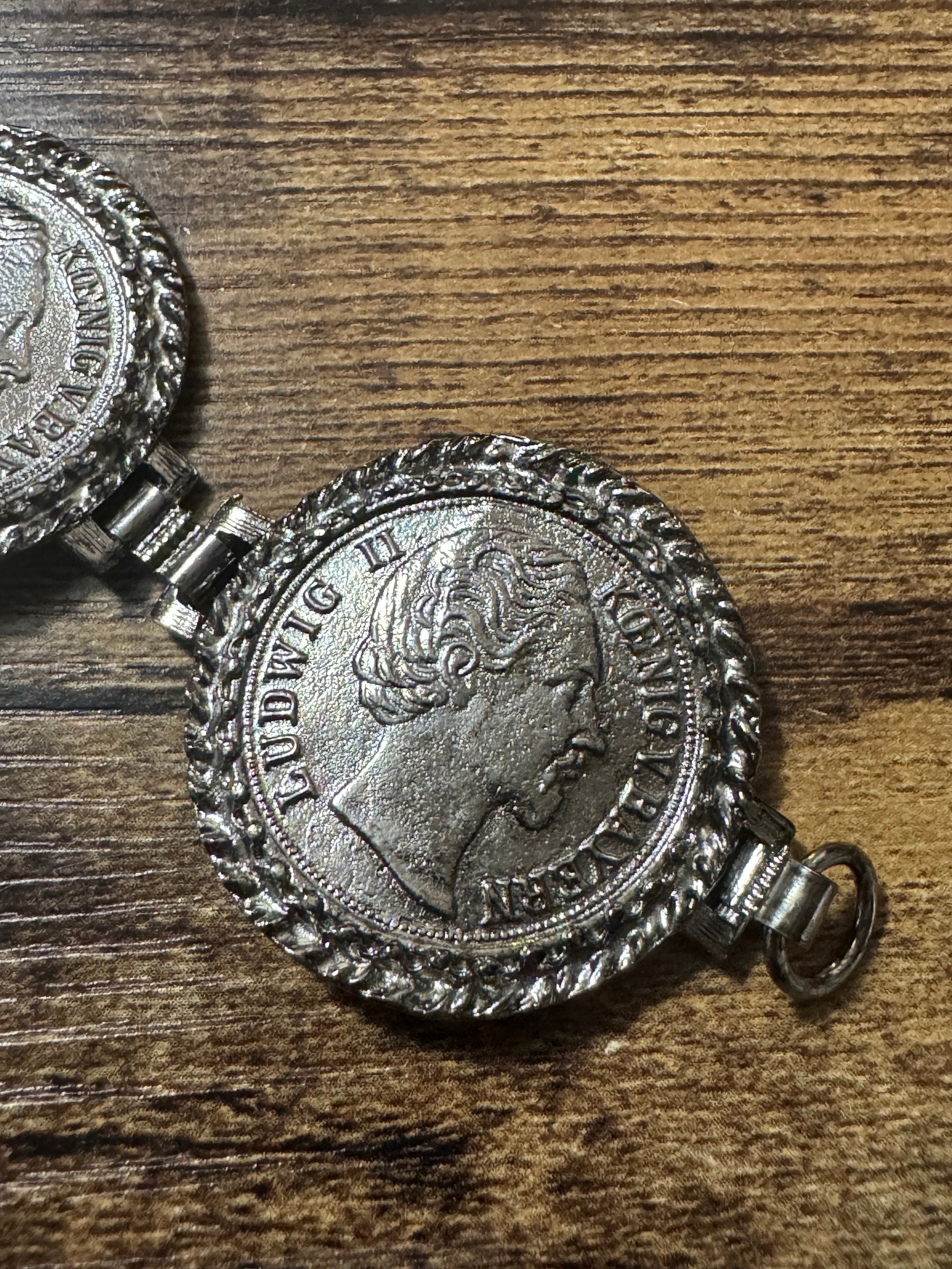 vintage chunky oversized silver tone coin bracelet 19.5cm old shop stock unused