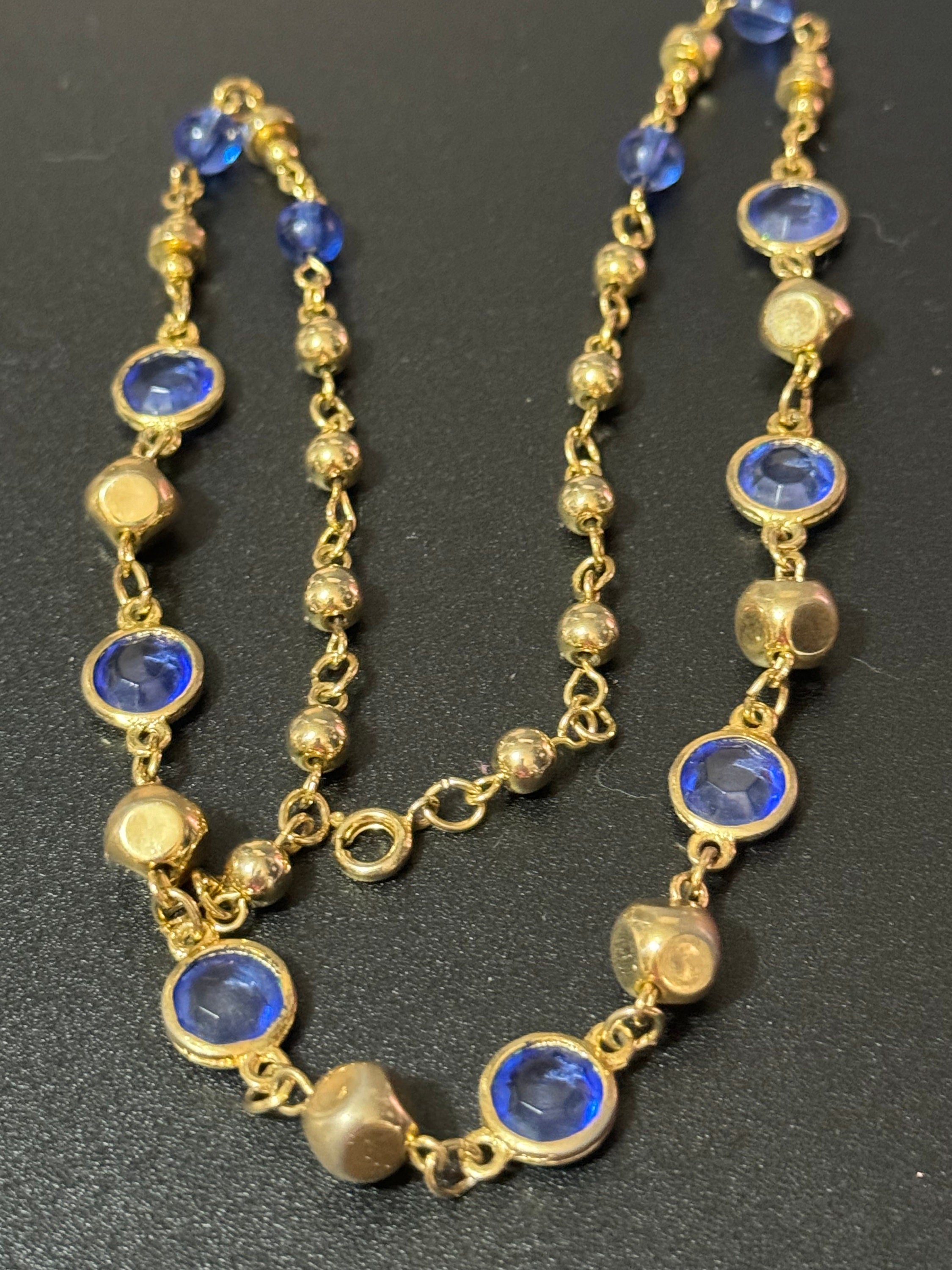 Rivière bezel set blue Plastic vintage gold tone chain link bead necklace 49cm