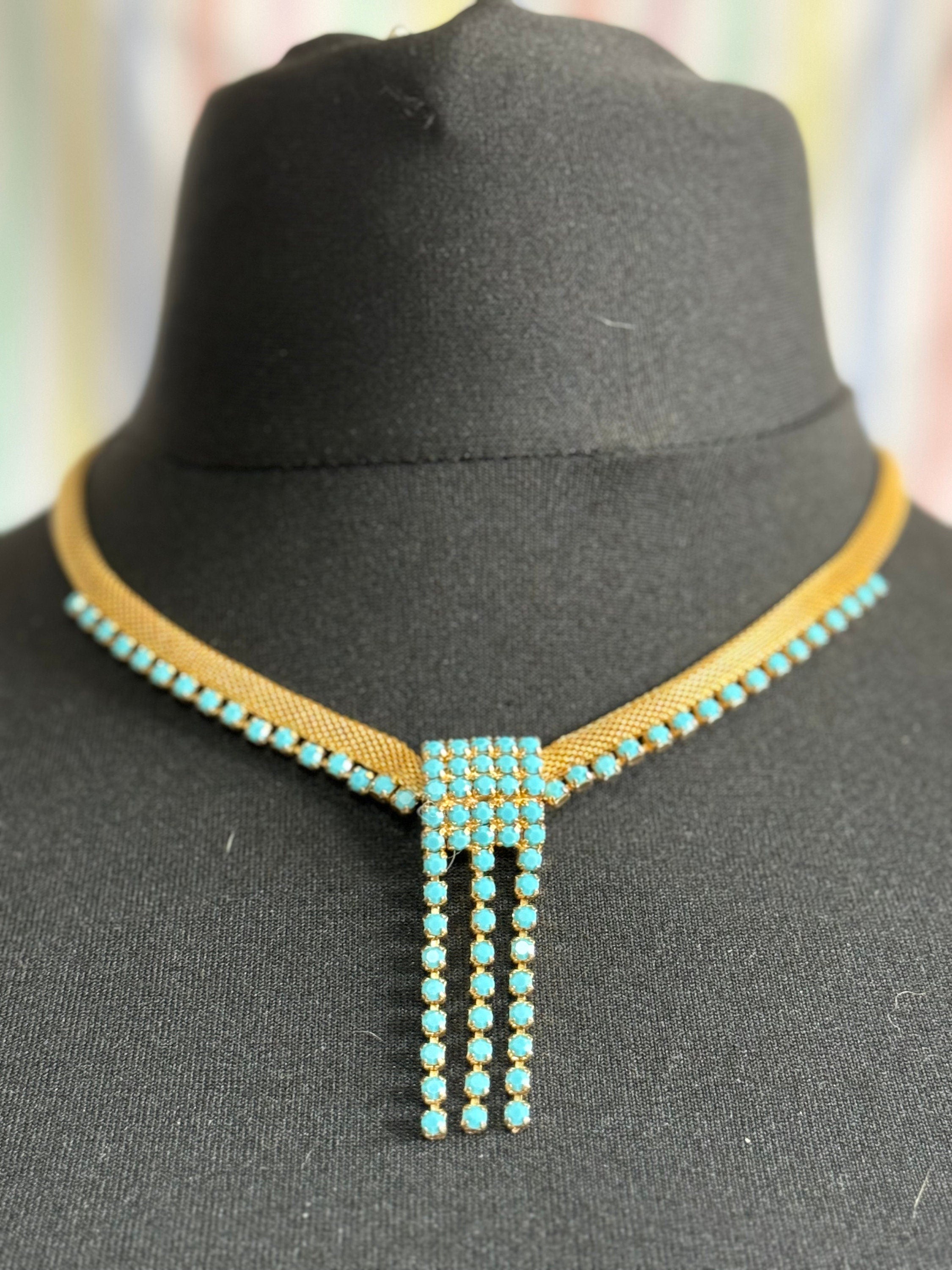 Vintage gold tone mesh lariat drop necklace with turquoise glass paste stones
